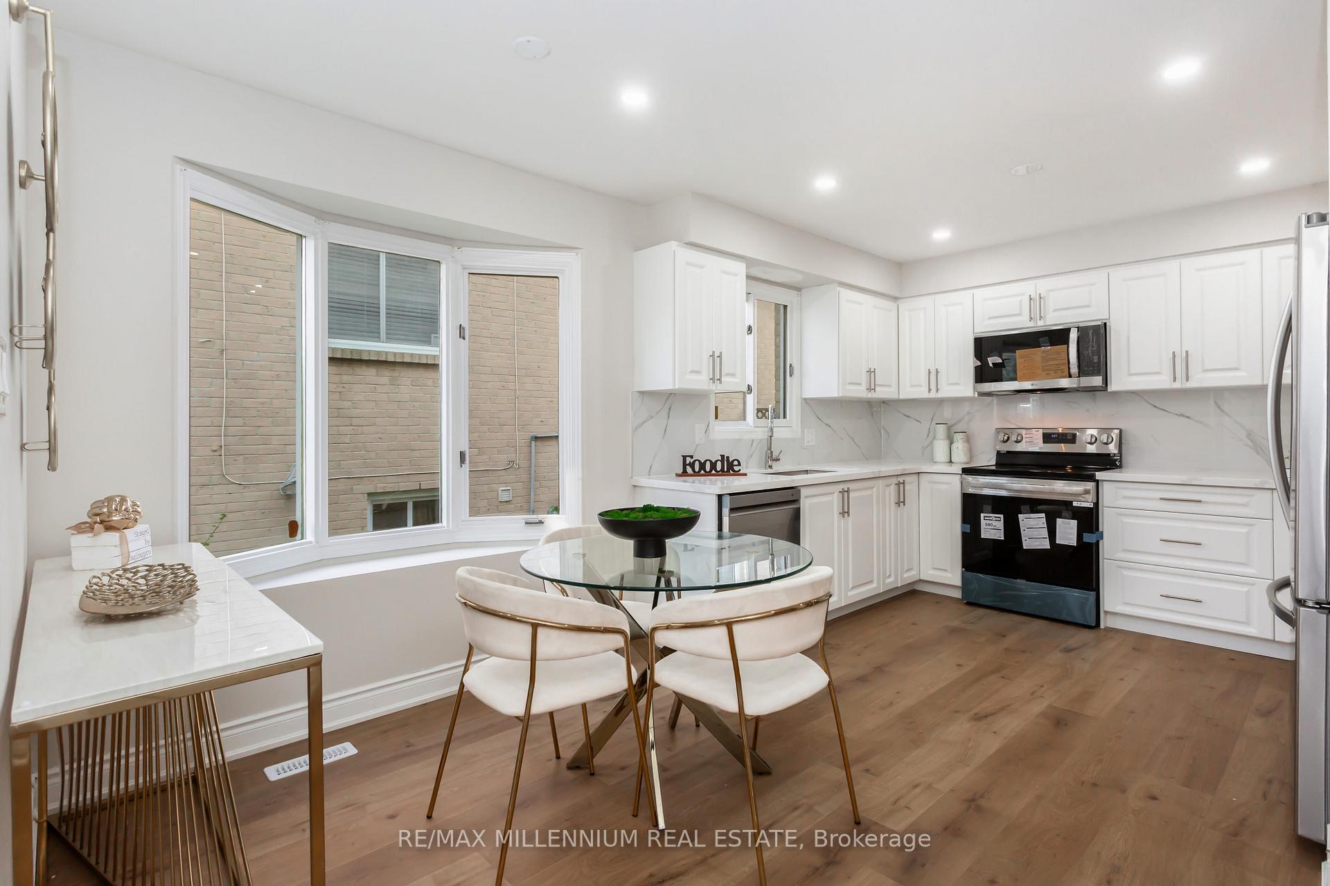 Photo 7 of Unit UPPER, 61 Mistywood Drive, Hamilton, Stoney Creek Mountain — HOMEH