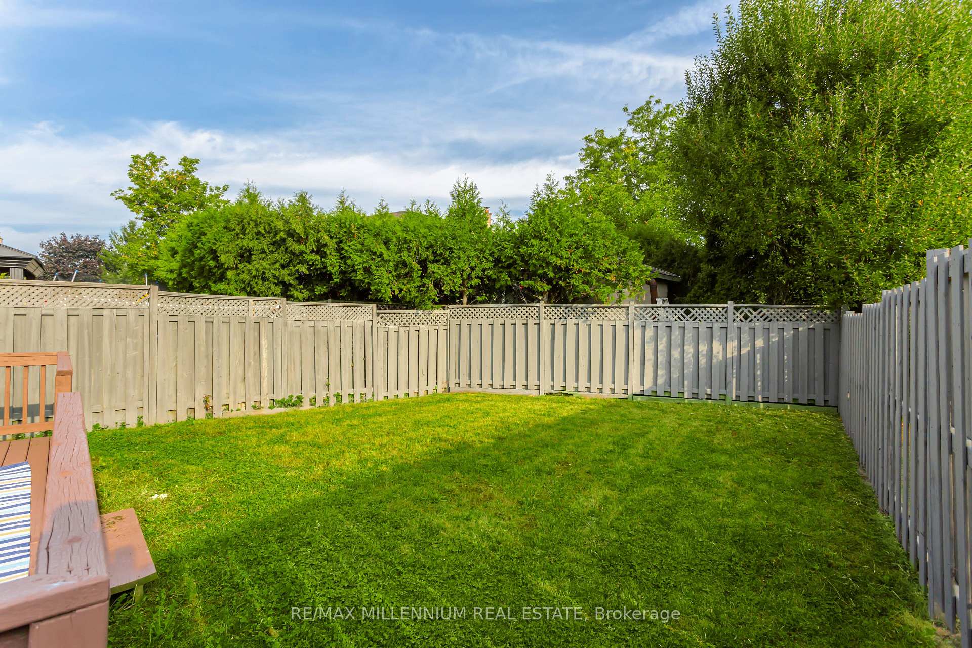 Photo 48 of Unit UPPER, 61 Mistywood Drive, Hamilton, Stoney Creek Mountain — HOMEH
