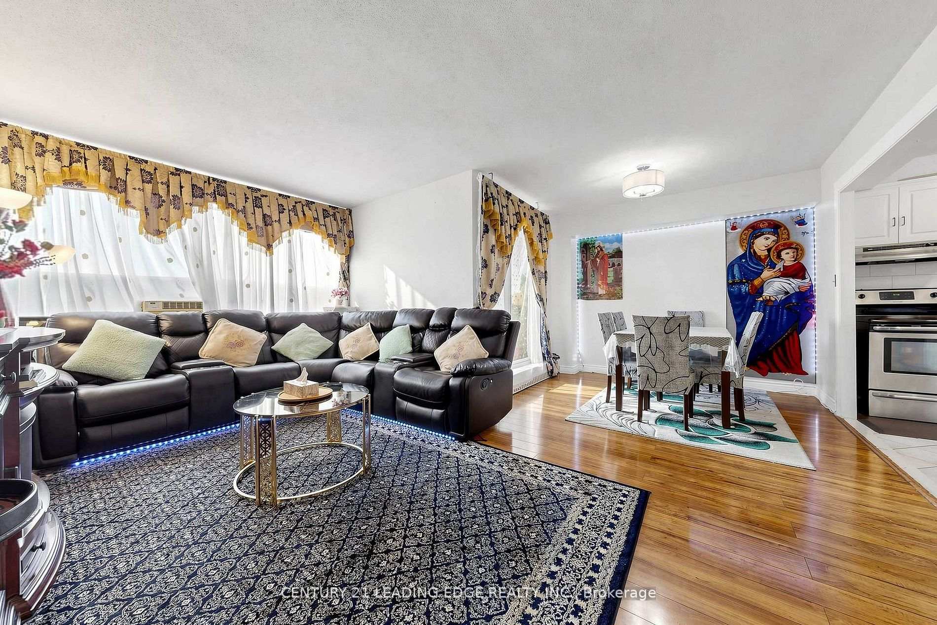 Photo 13 of Unit 304, 5 Vicora Linkway, Toronto, Flemingdon Park — HOMEH