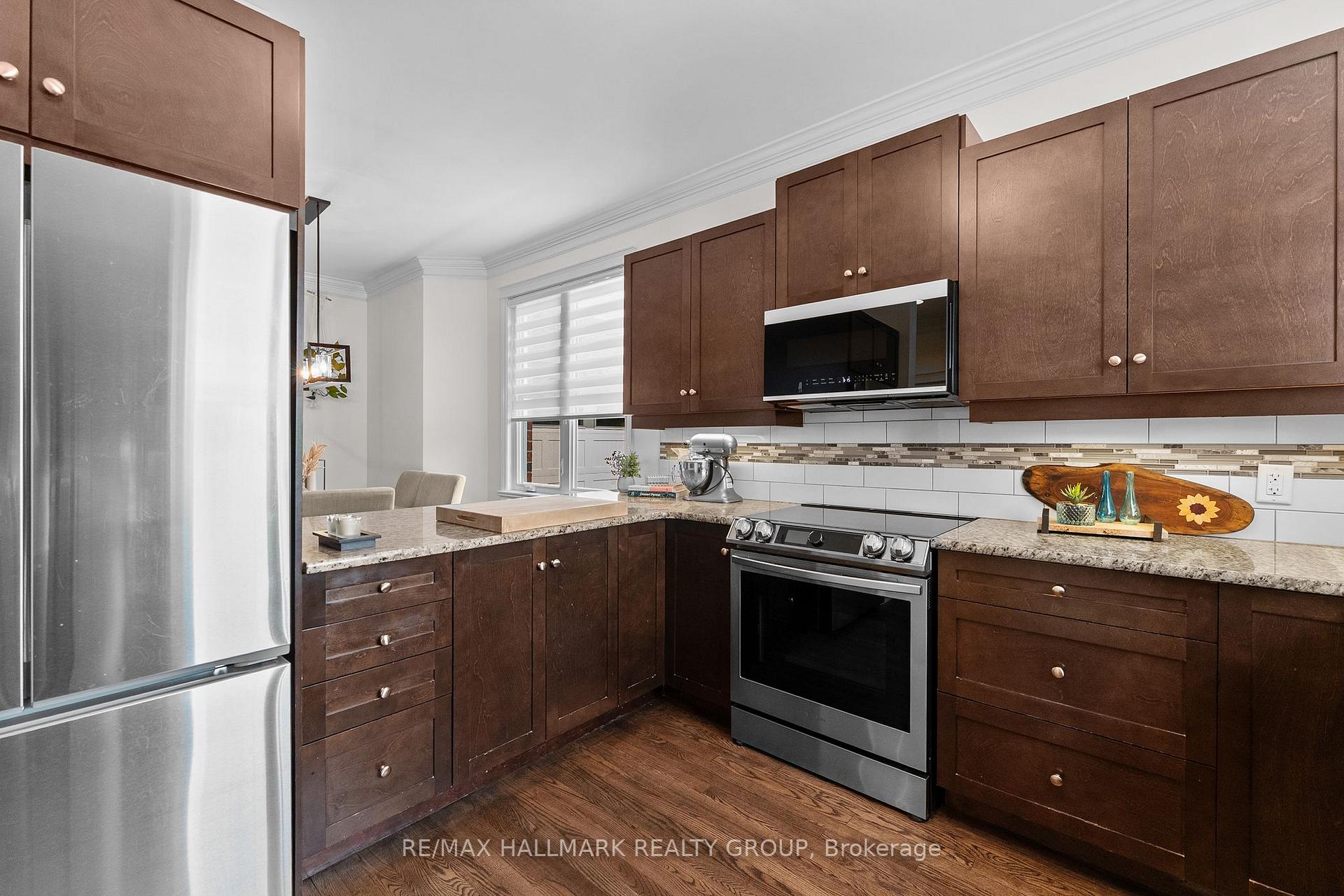 Photo 10 of 115 Beatrice Drive, Ottawa, Barrhaven - Longfields — HOMEH