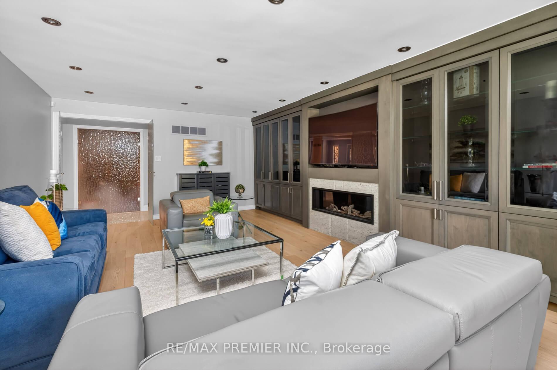 Photo 16 of 35 Lorengate Place, Vaughan, Islington Woods — HOMEH