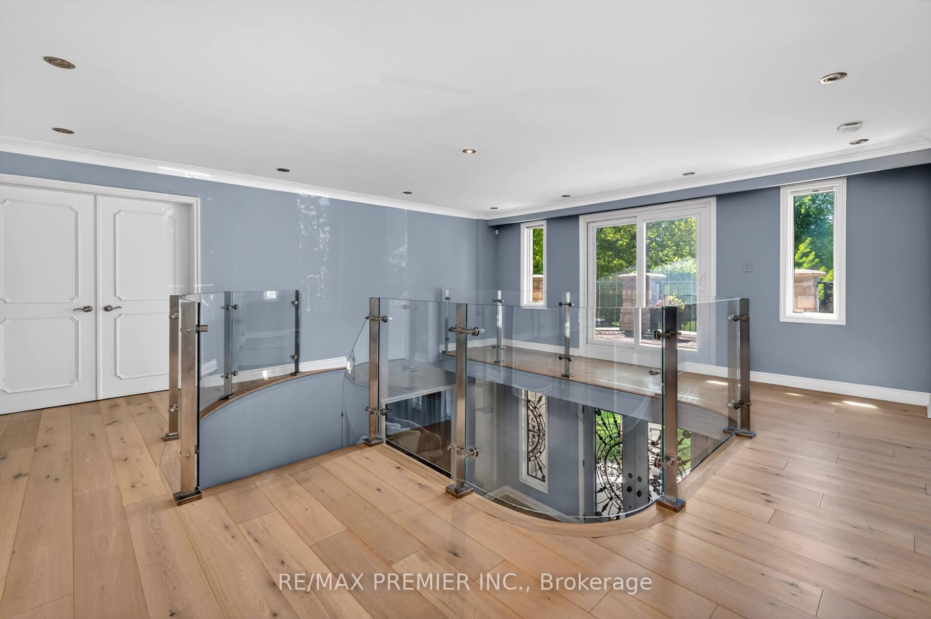 Photo 19 of 35 Lorengate Place, Vaughan, Islington Woods — HOMEH