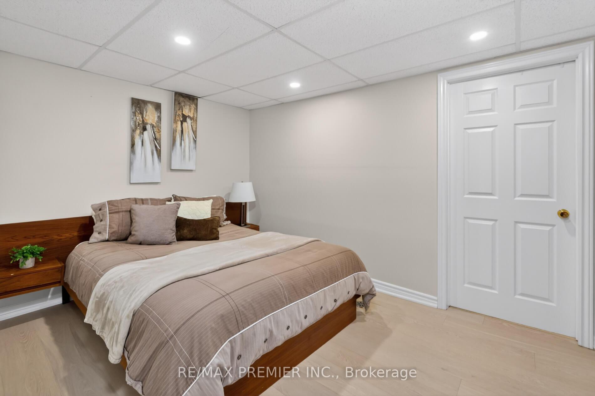 Photo 30 of 35 Lorengate Place, Vaughan, Islington Woods — HOMEH
