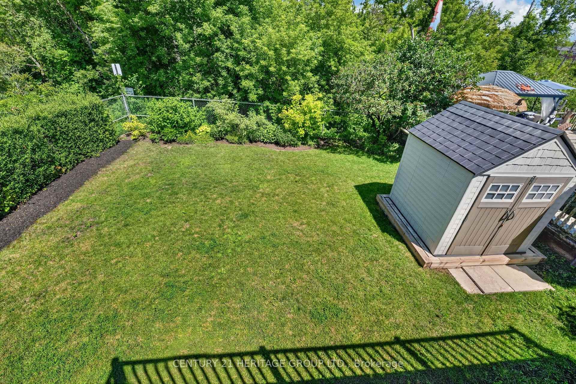 Photo 12 of 226 Lillian Crescent, Barrie, Sunnidale — HOMEH