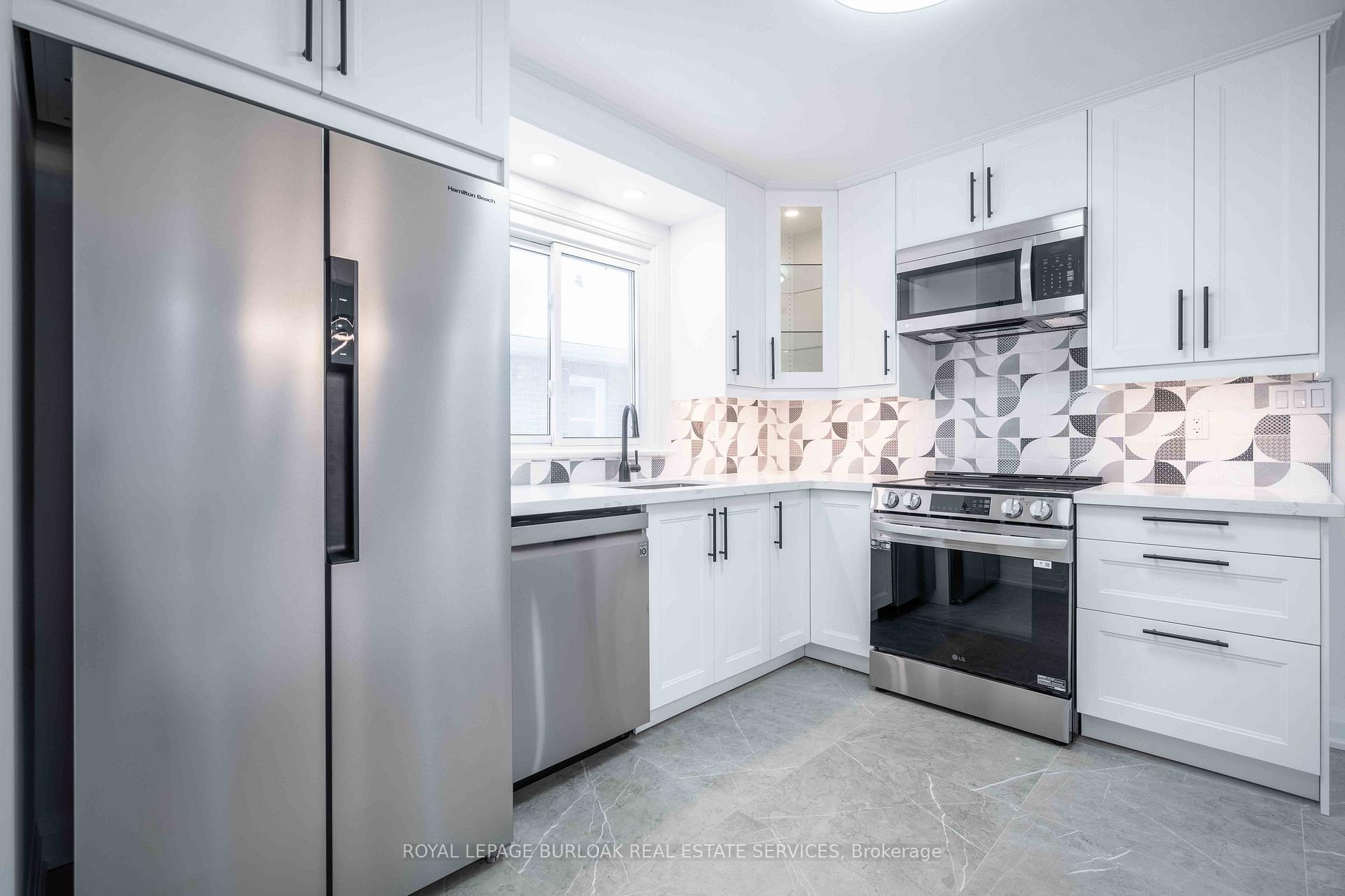 Photo 4 of Unit Upper, 356 East 17th Street, Hamilton, Hill Park — HOMEH