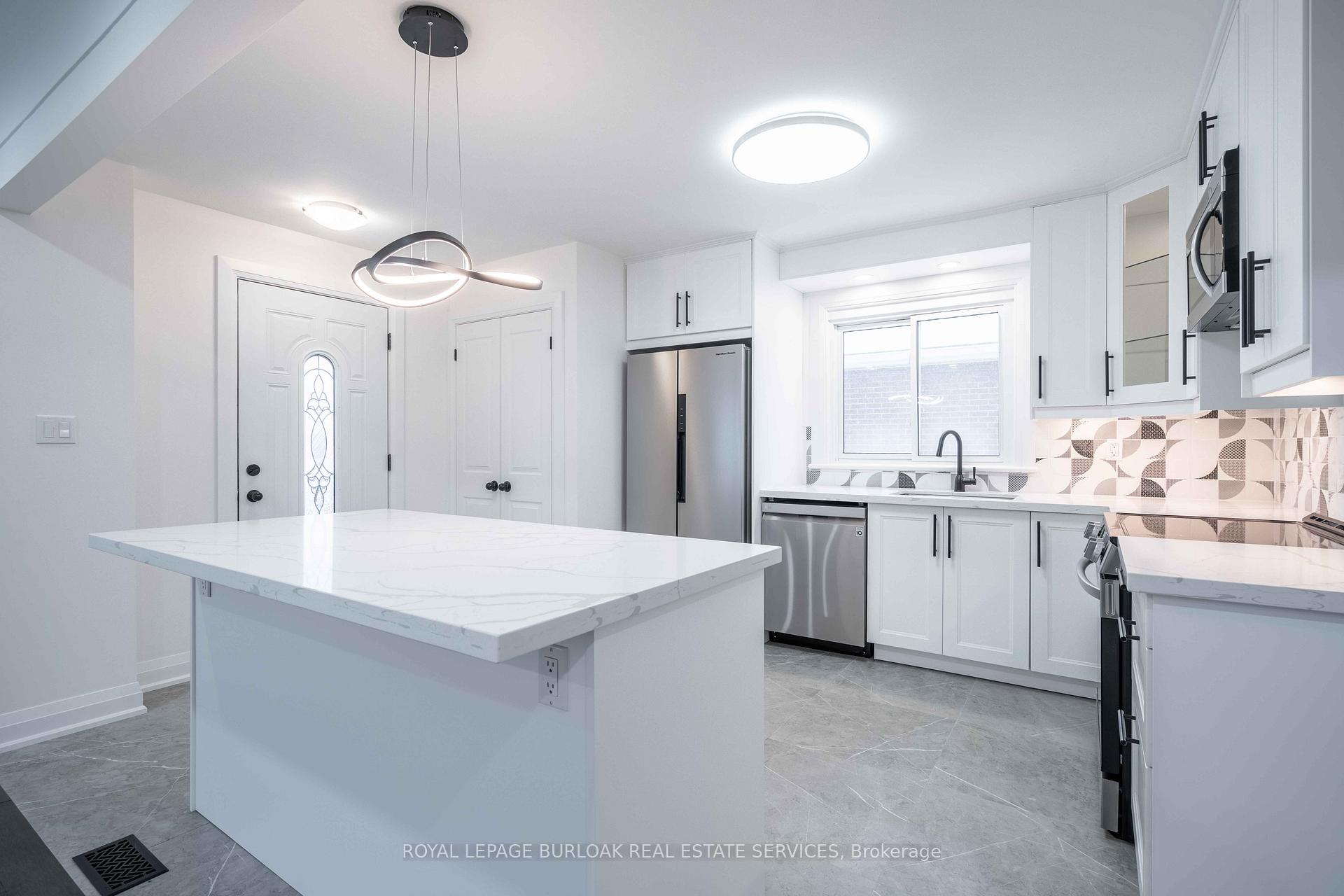Photo 5 of Unit Upper, 356 East 17th Street, Hamilton, Hill Park — HOMEH