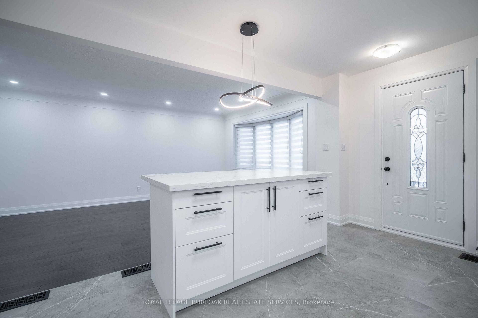 Photo 6 of Unit Upper, 356 East 17th Street, Hamilton, Hill Park — HOMEH