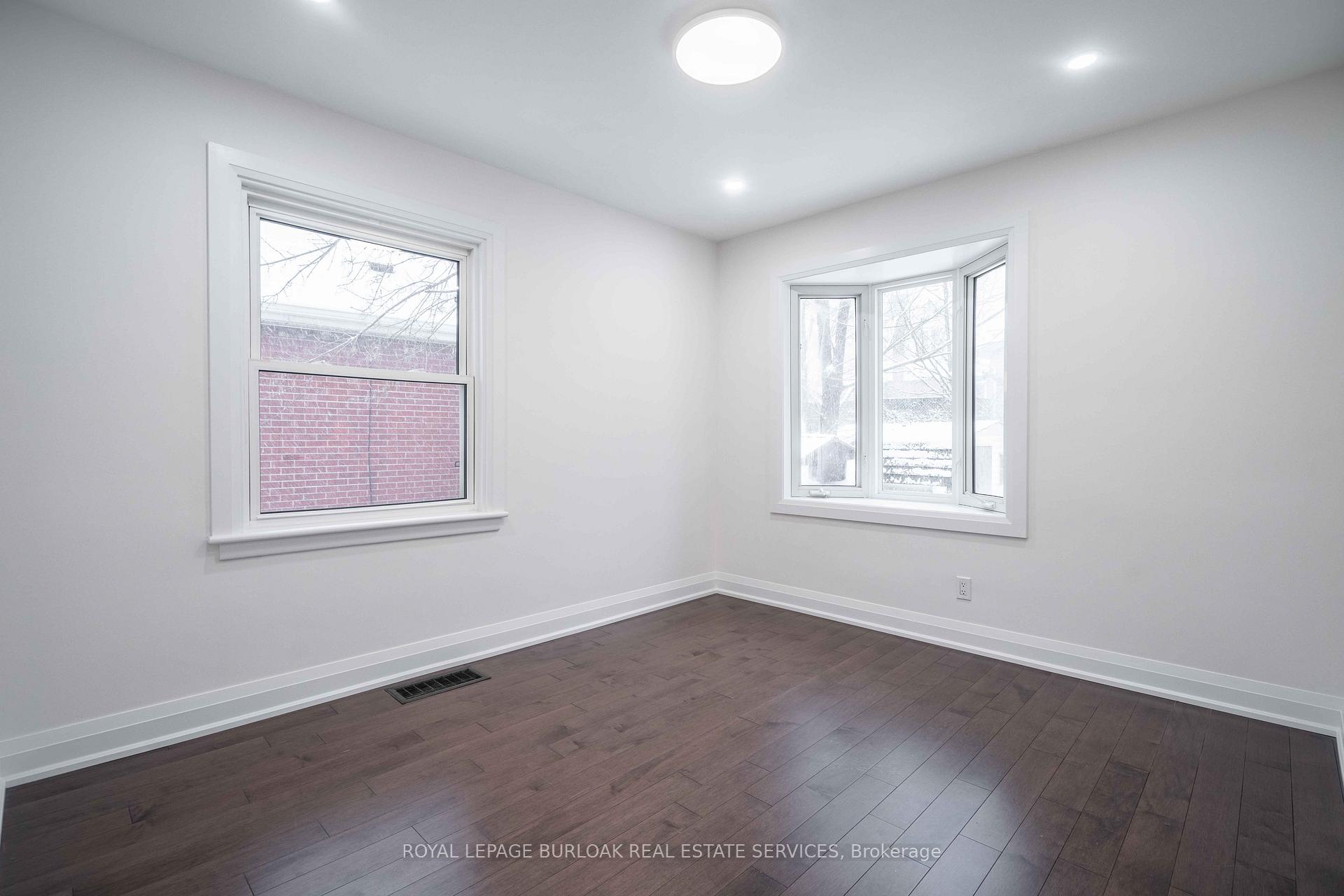 Photo 11 of Unit Upper, 356 East 17th Street, Hamilton, Hill Park — HOMEH