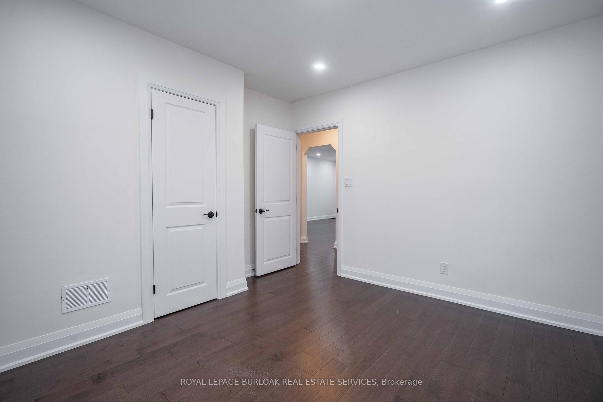 Photo 12 of Unit Upper, 356 East 17th Street, Hamilton, Hill Park — HOMEH