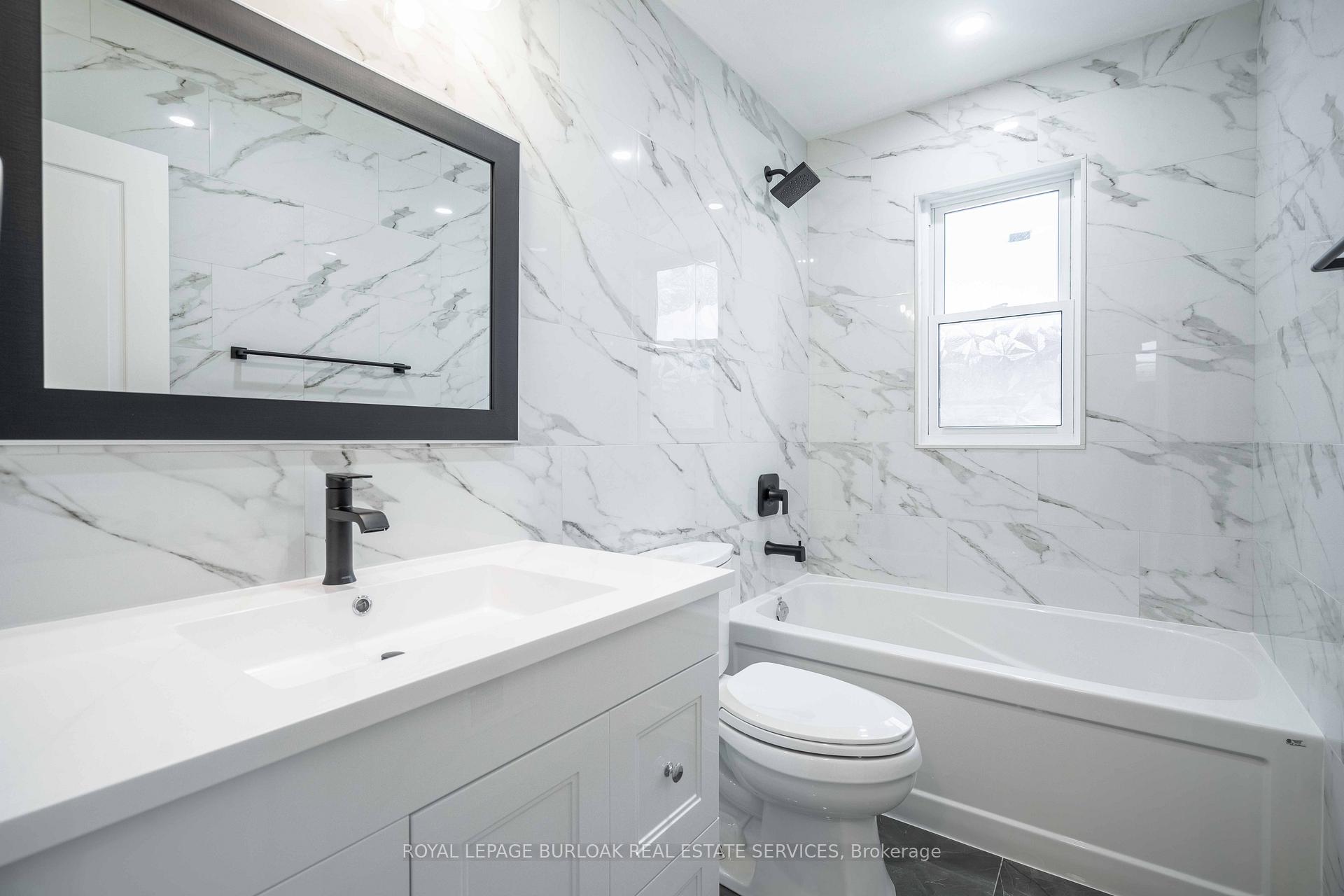 Photo 15 of Unit Upper, 356 East 17th Street, Hamilton, Hill Park — HOMEH