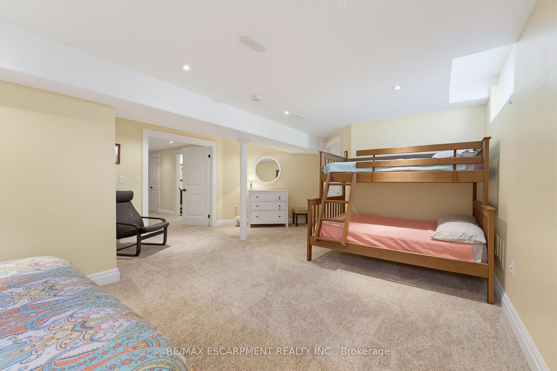 Photo 19 of 60 Donjon Boulevard, Norfolk, Port Dover — HOMEH