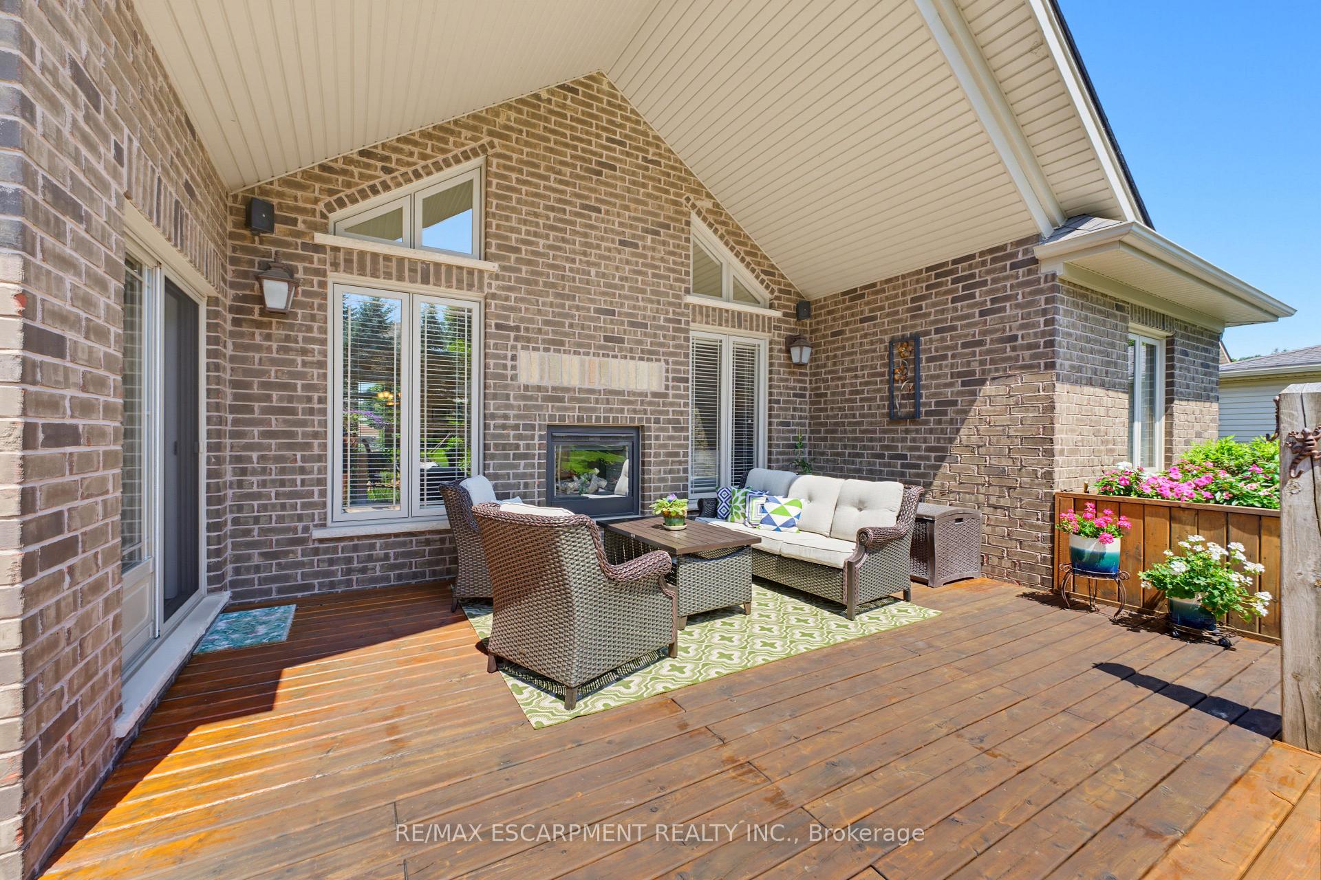 Photo 24 of 60 Donjon Boulevard, Norfolk, Port Dover — HOMEH