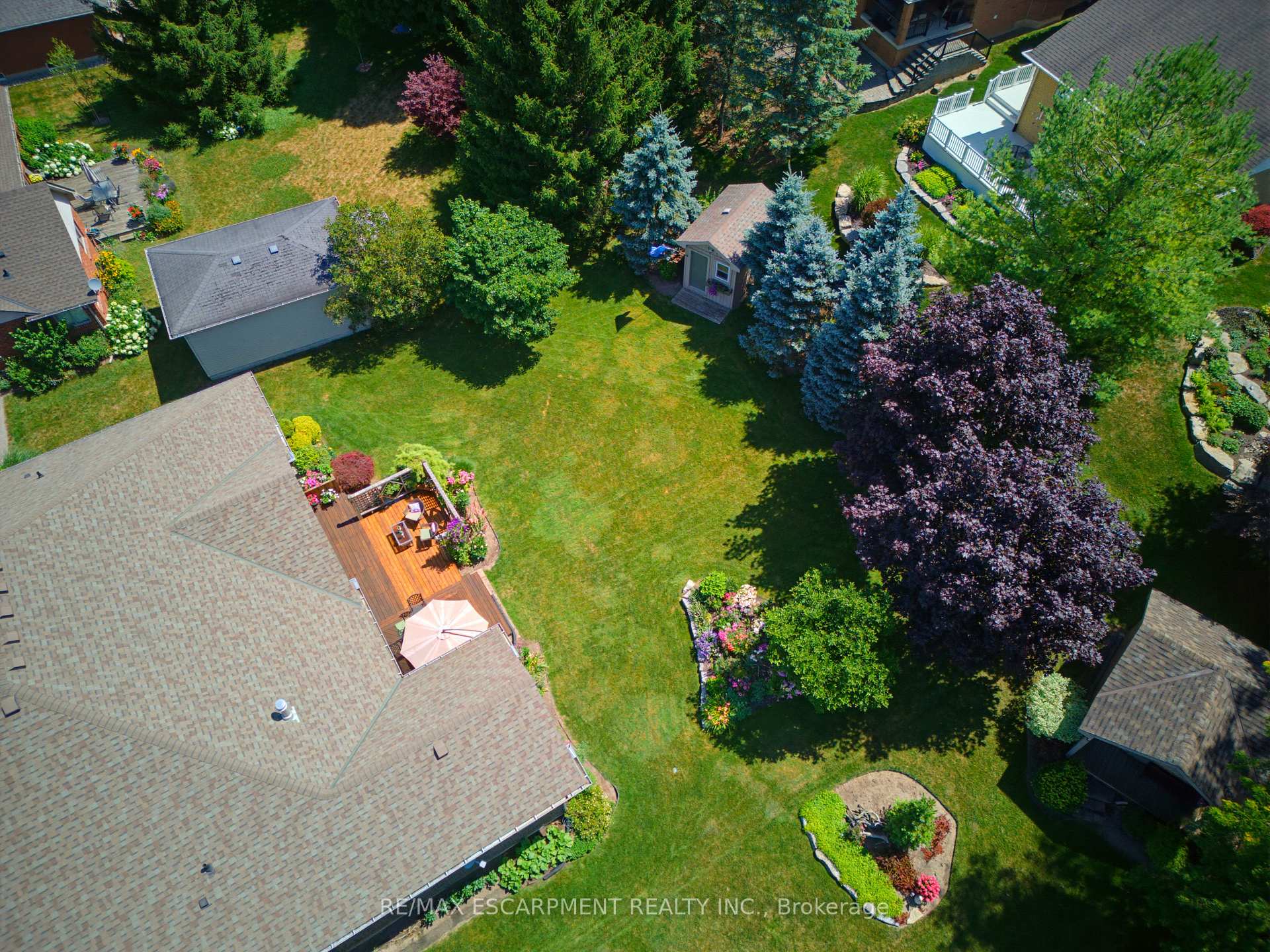 Photo 33 of 60 Donjon Boulevard, Norfolk, Port Dover — HOMEH