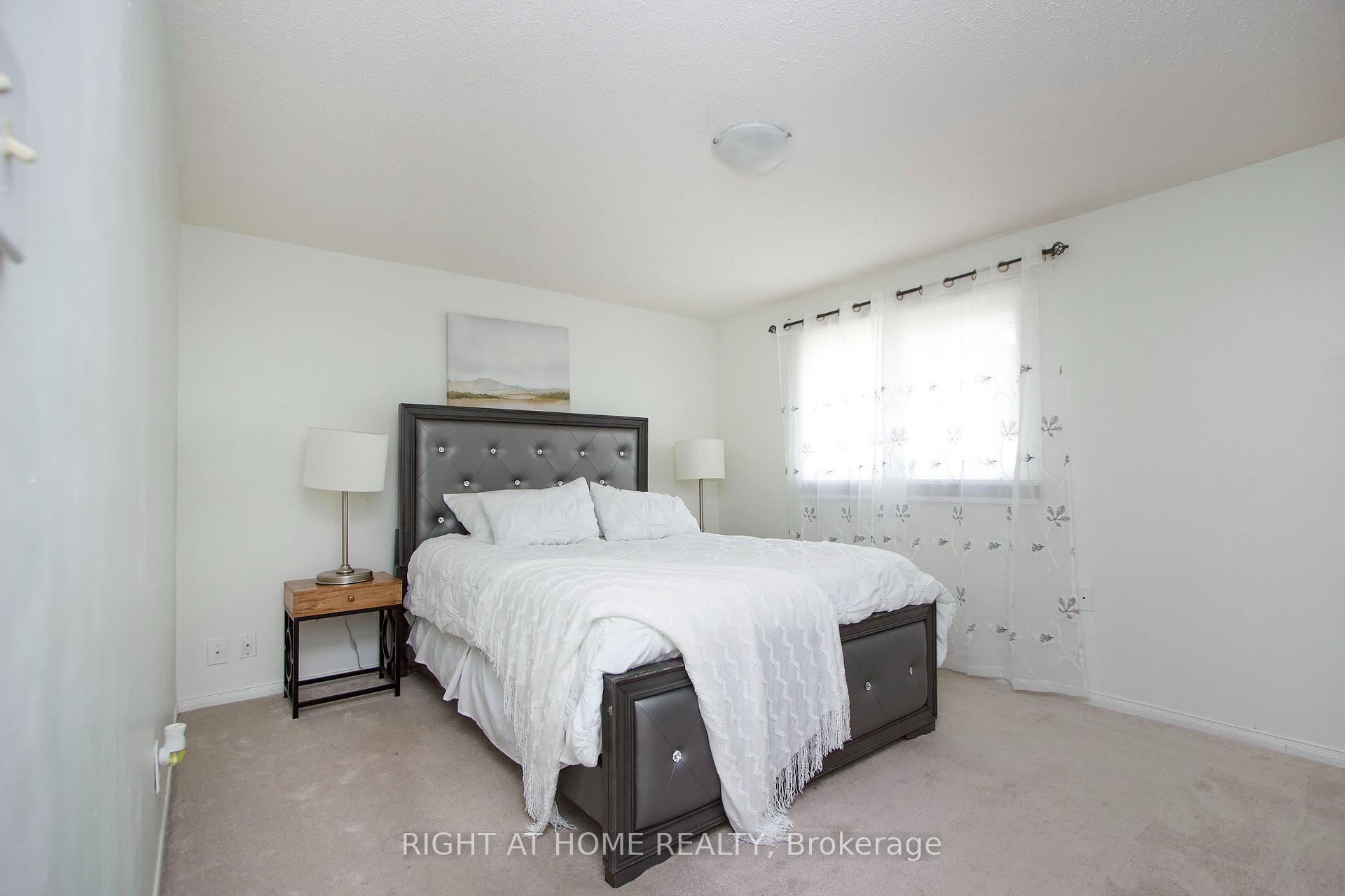 Photo 15 of 865 Attersley Drive, Oshawa, Pinecrest — HOMEH