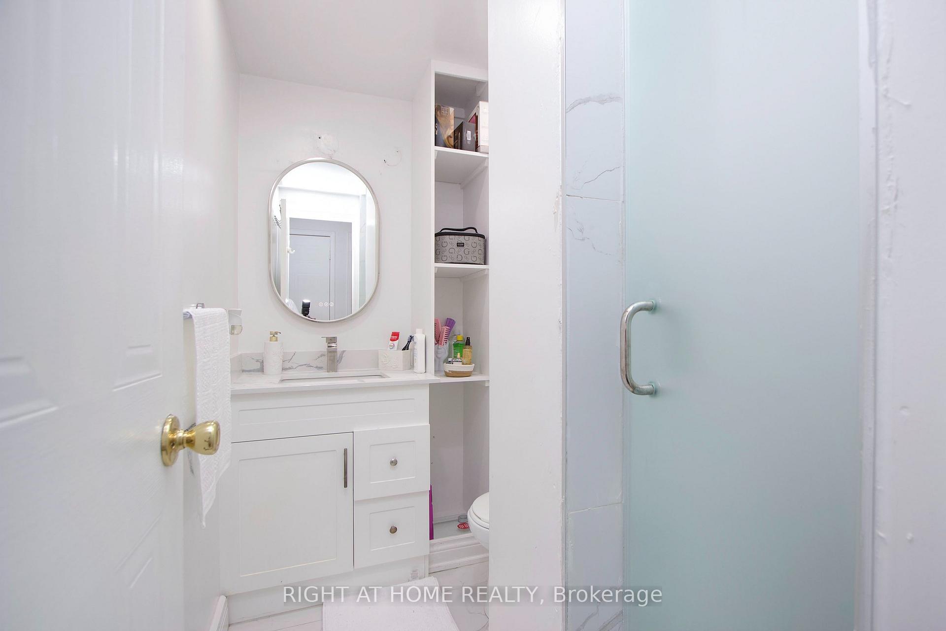 Photo 19 of 865 Attersley Drive, Oshawa, Pinecrest — HOMEH