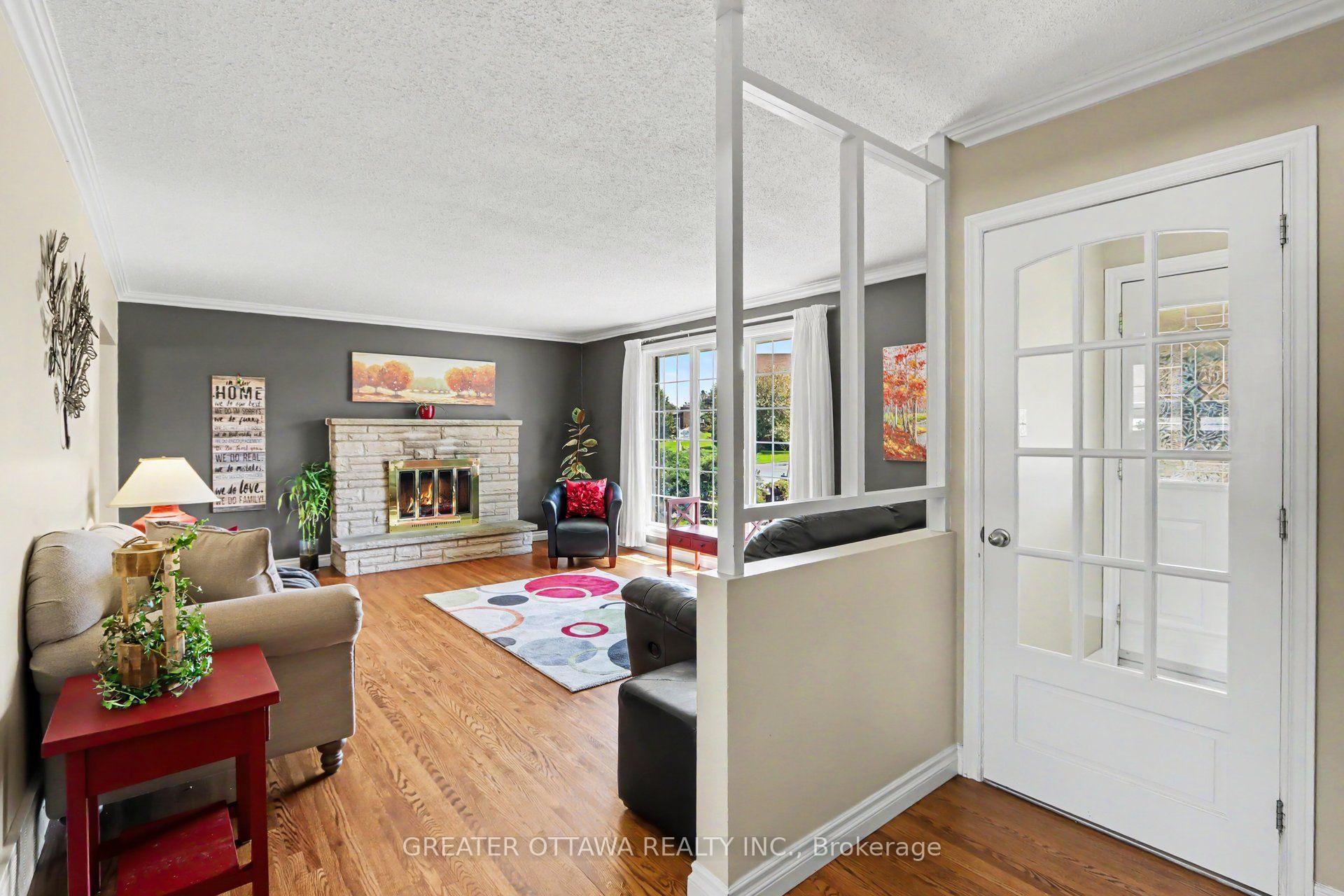 Photo 7 of 139 Abbeyhill Drive, Ottawa, Kanata - Glencairn/Hazeldean — HOMEH