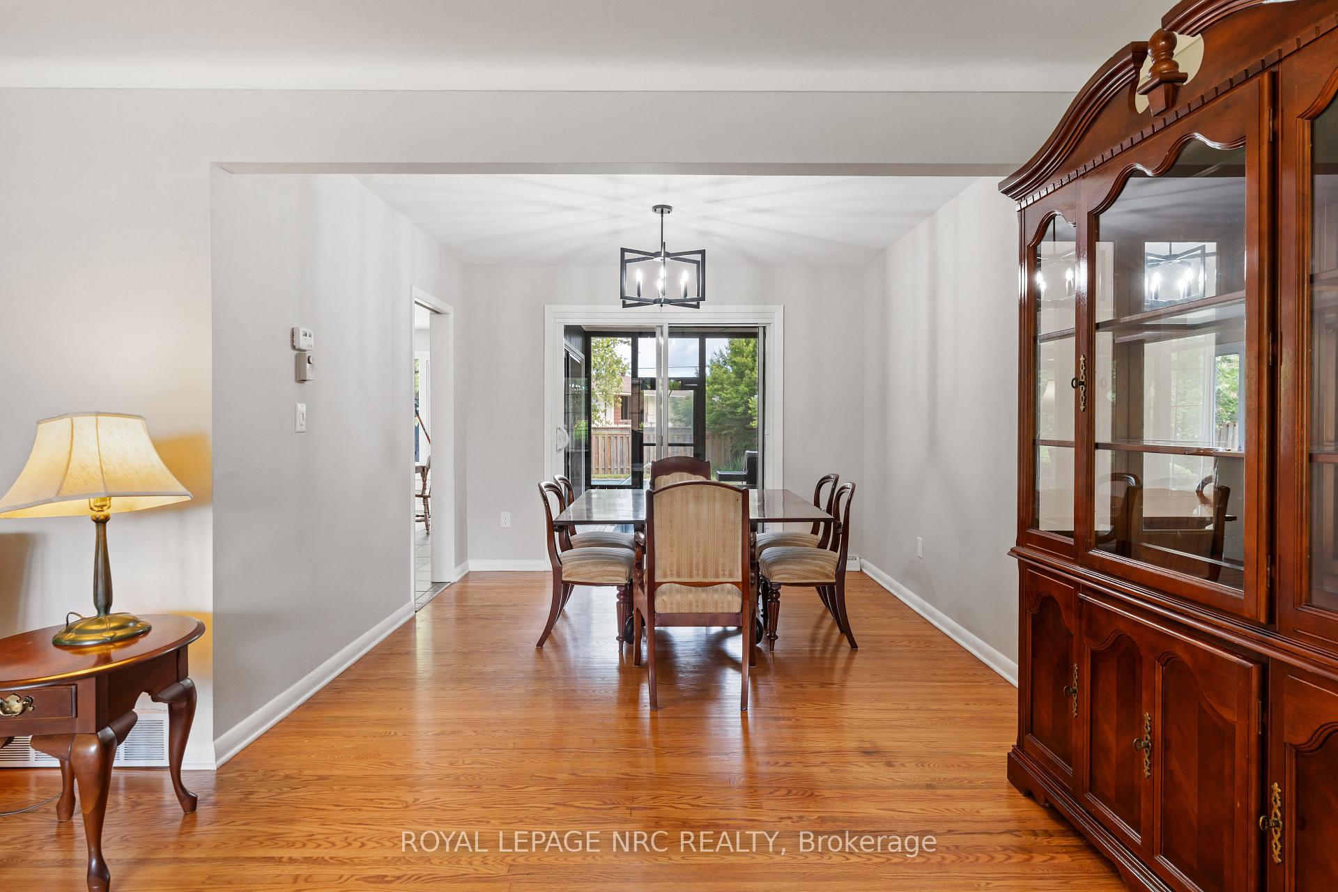 Photo 9 of 245 Riverview Boulevard, St. Catharines, Glendale/Glenridge — HOMEH
