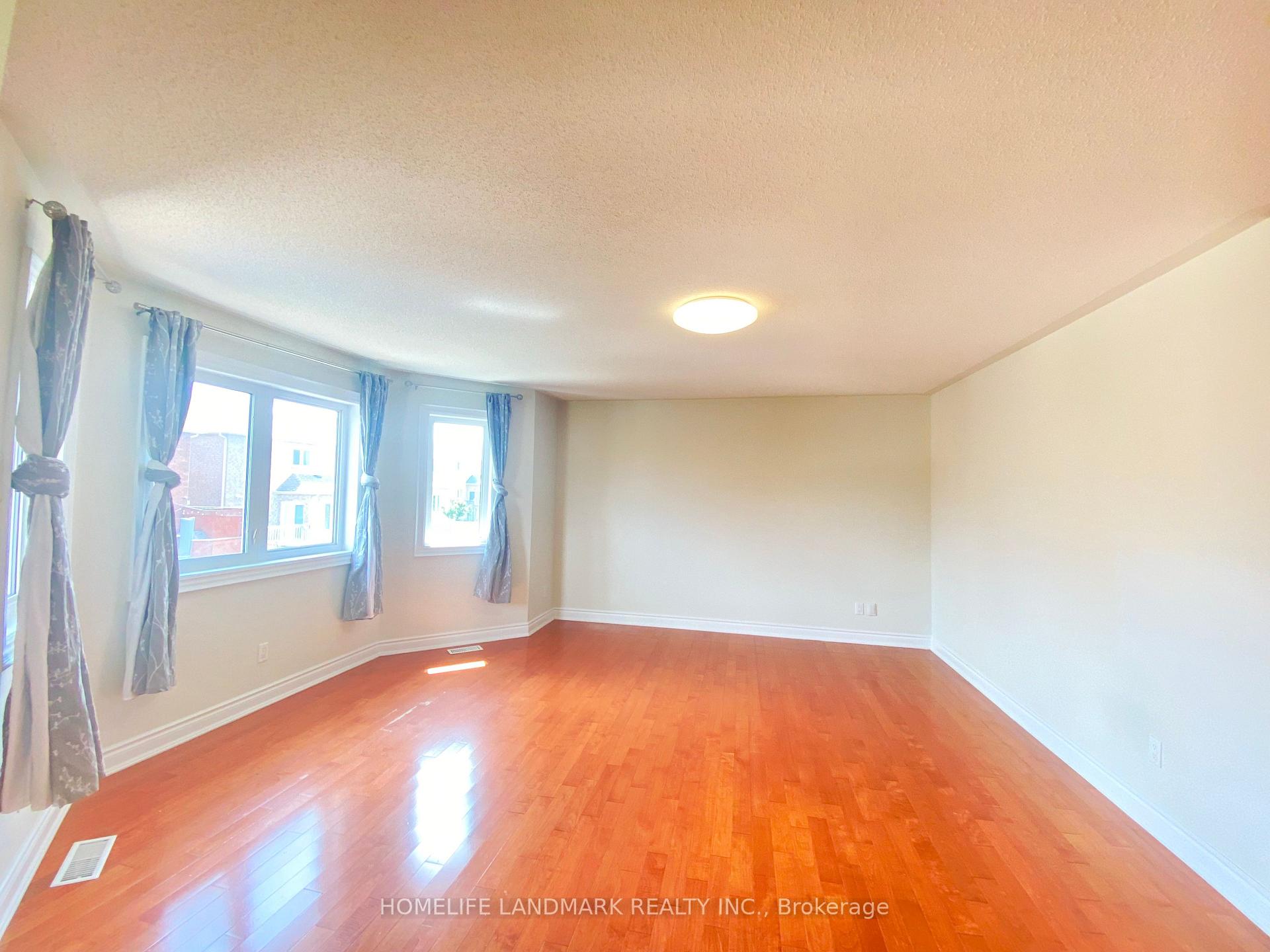 Photo 25 of 315 Weldrick Road, Richmond Hill, Observatory — HOMEH