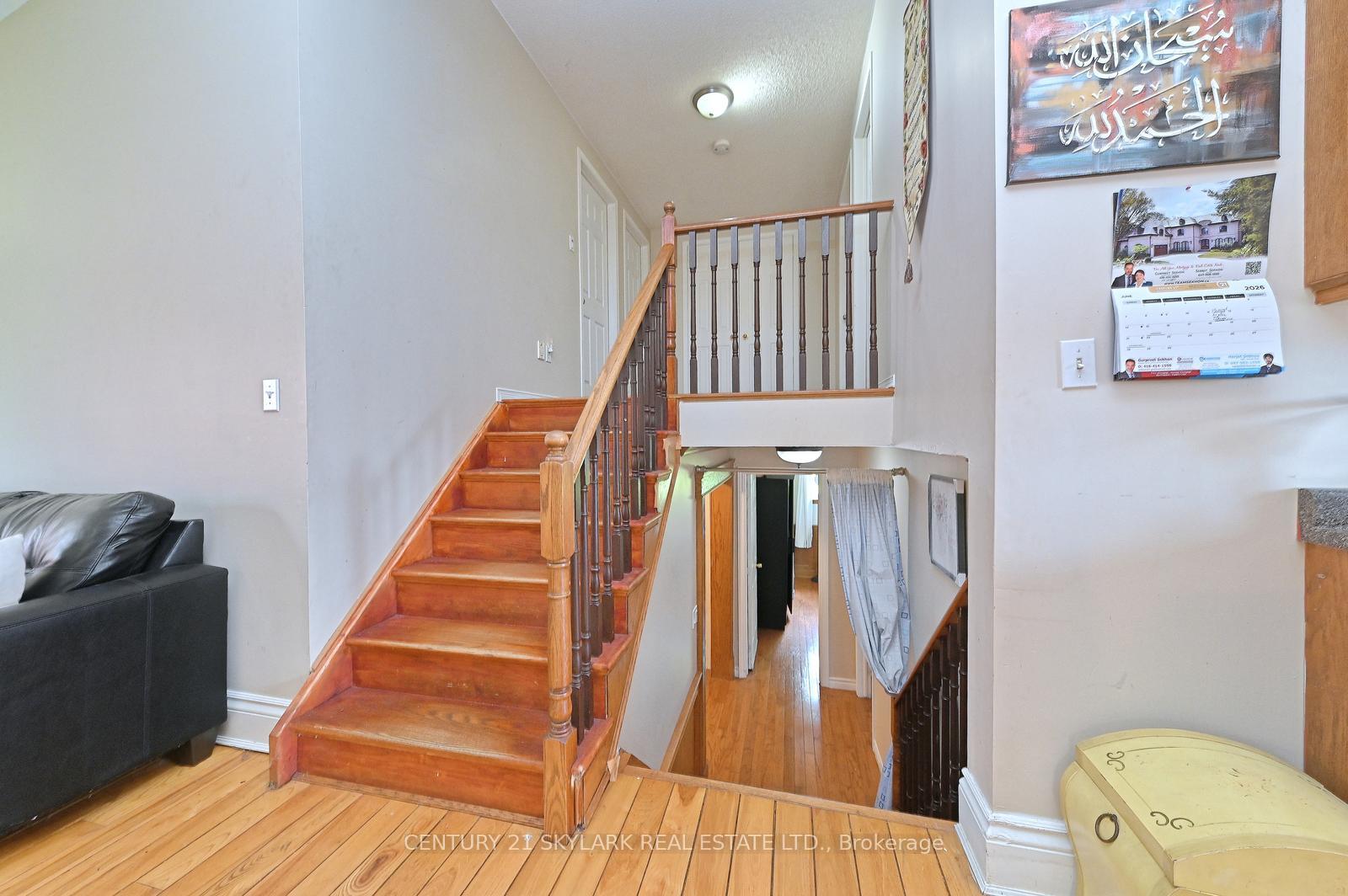 Photo 16 of 1922 Dalhousie Crescent, Oshawa, Samac — HOMEH