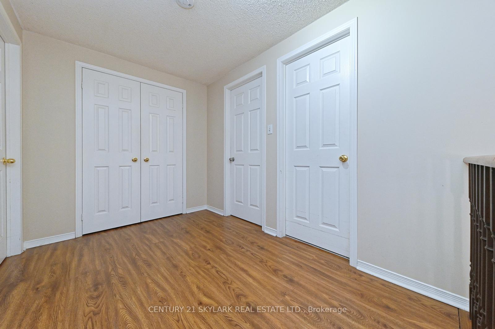 Photo 17 of 1922 Dalhousie Crescent, Oshawa, Samac — HOMEH