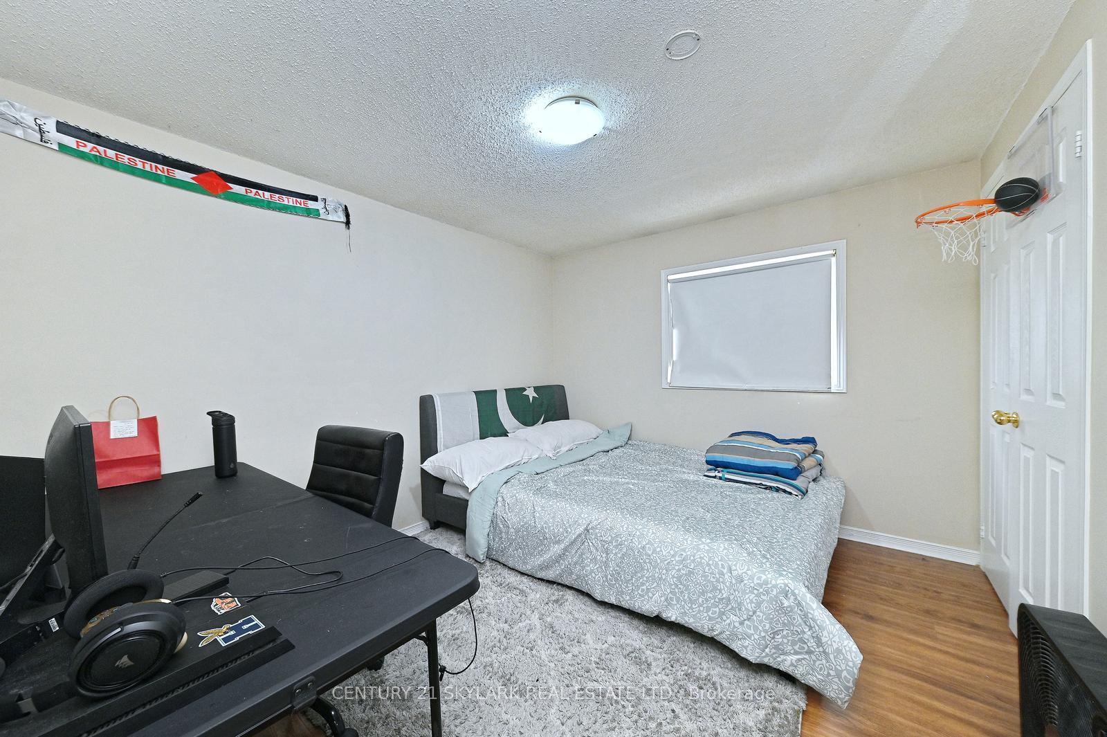 Photo 19 of 1922 Dalhousie Crescent, Oshawa, Samac — HOMEH