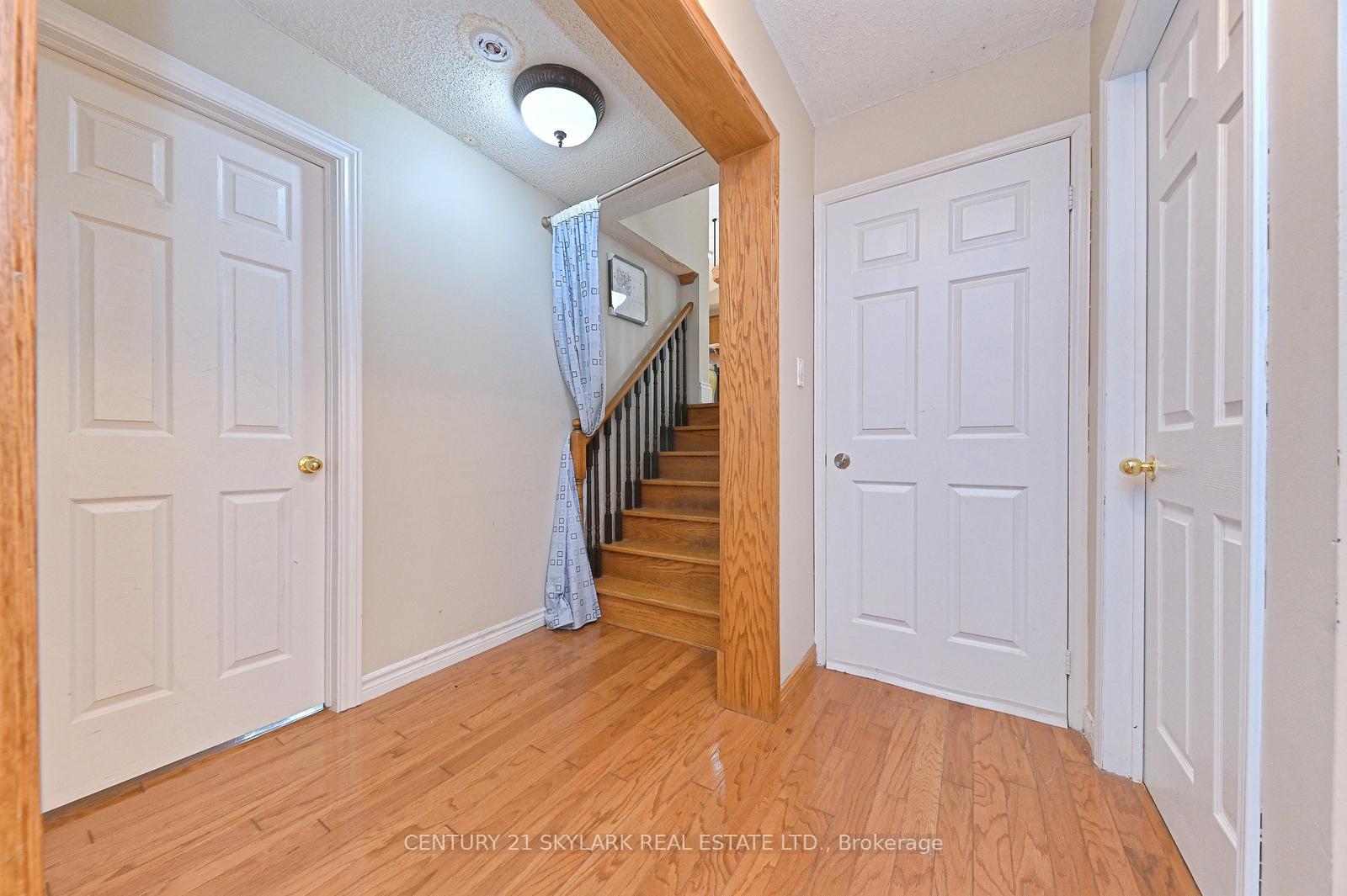 Photo 29 of 1922 Dalhousie Crescent, Oshawa, Samac — HOMEH
