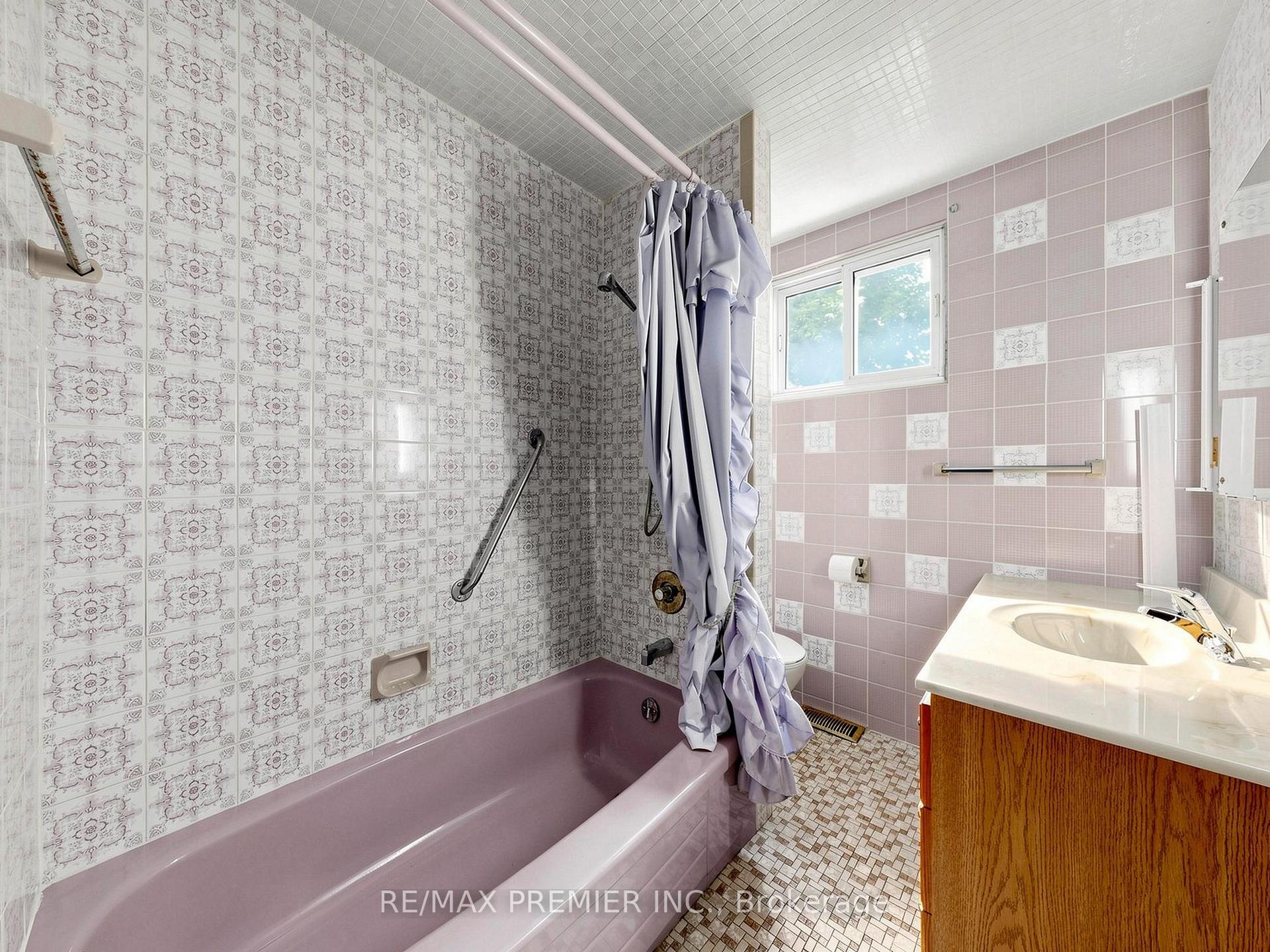 Photo 28 of 32 Ritchie Avenue, Toronto, Roncesvalles — HOMEH