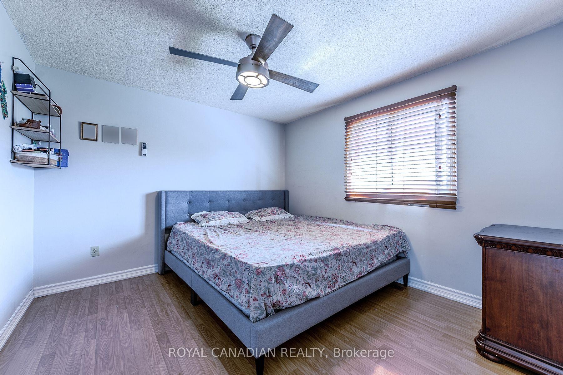 Photo 20 of 2 Mayberry Court, Brampton, Central Park — HOMEH