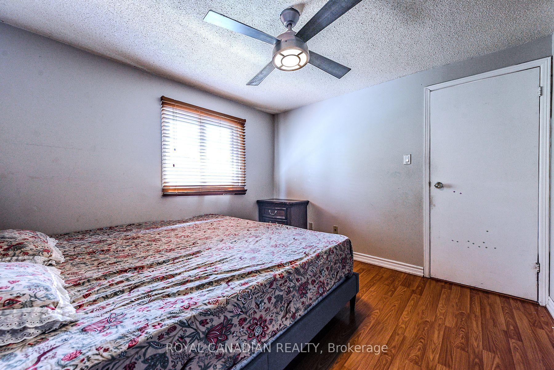 Photo 21 of 2 Mayberry Court, Brampton, Central Park — HOMEH