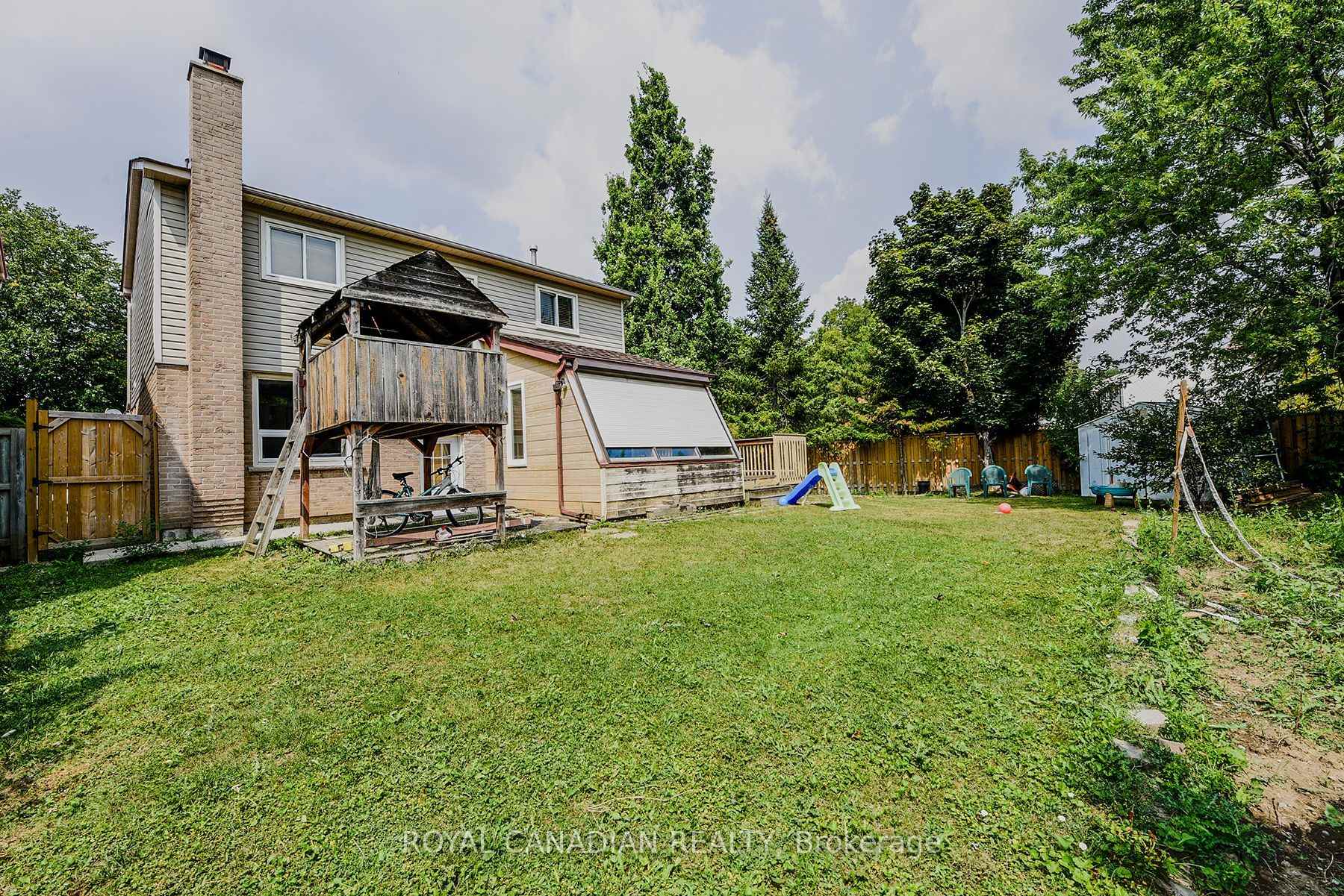 Photo 46 of 2 Mayberry Court, Brampton, Central Park — HOMEH