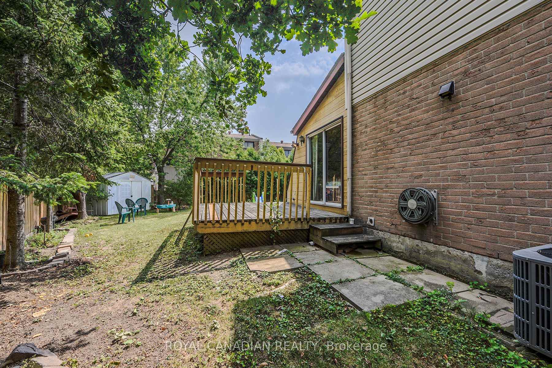 Photo 48 of 2 Mayberry Court, Brampton, Central Park — HOMEH