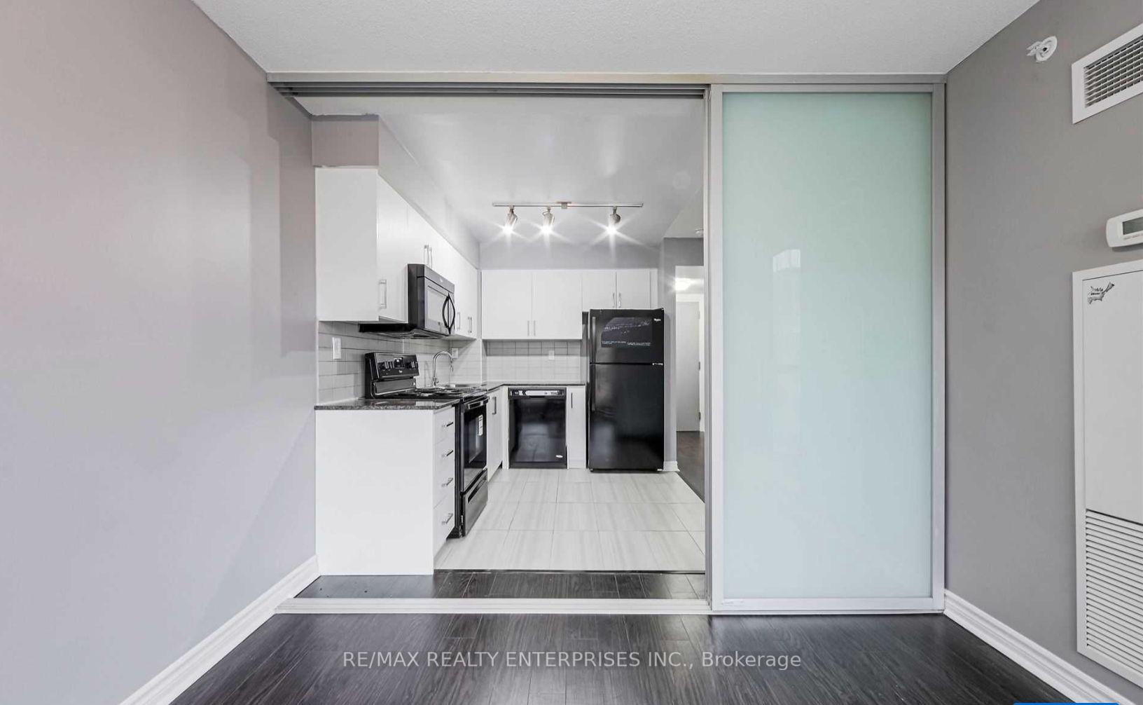 Photo 9 of Unit 522, 80 Esther Lorrie Drive, Etobicoke, West Humber-Clairville — HOMEH