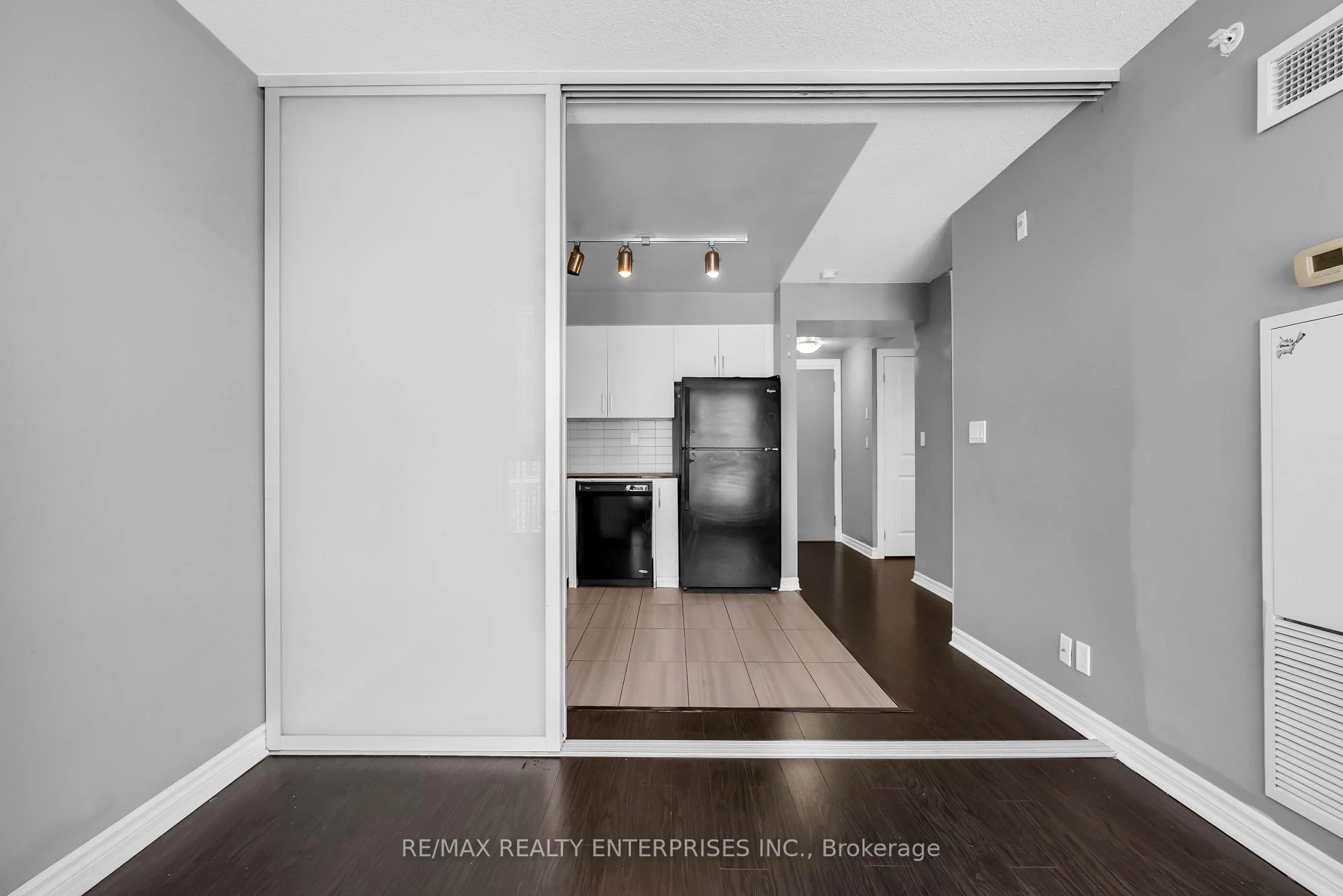 Photo 10 of Unit 522, 80 Esther Lorrie Drive, Etobicoke, West Humber-Clairville — HOMEH