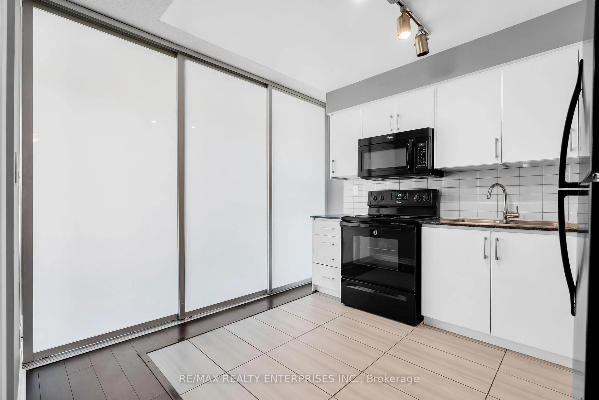 Photo 17 of Unit 522, 80 Esther Lorrie Drive, Etobicoke, West Humber-Clairville — HOMEH