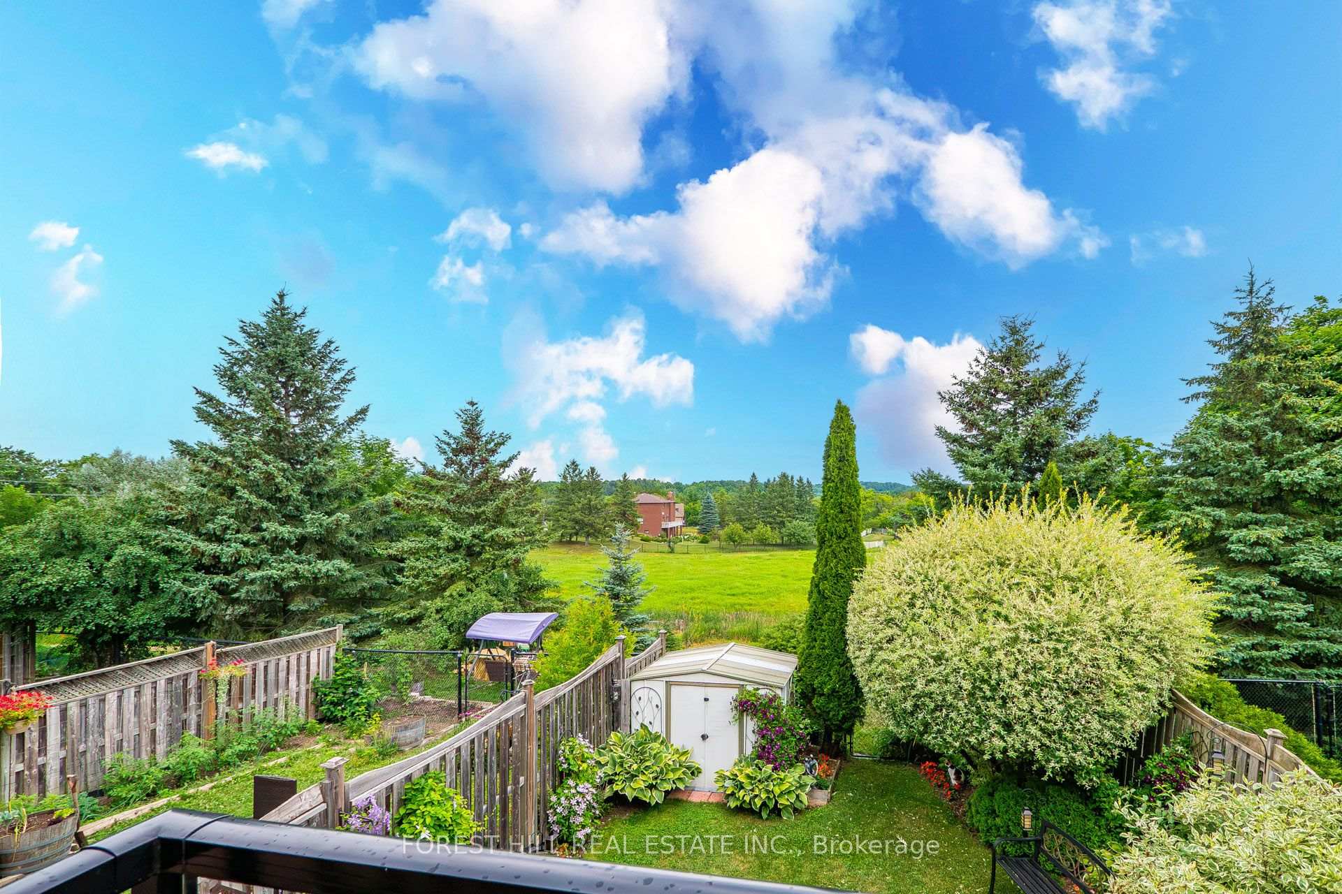 Photo 15 of 92 Senator Way, Caledon, Bolton North — HOMEH