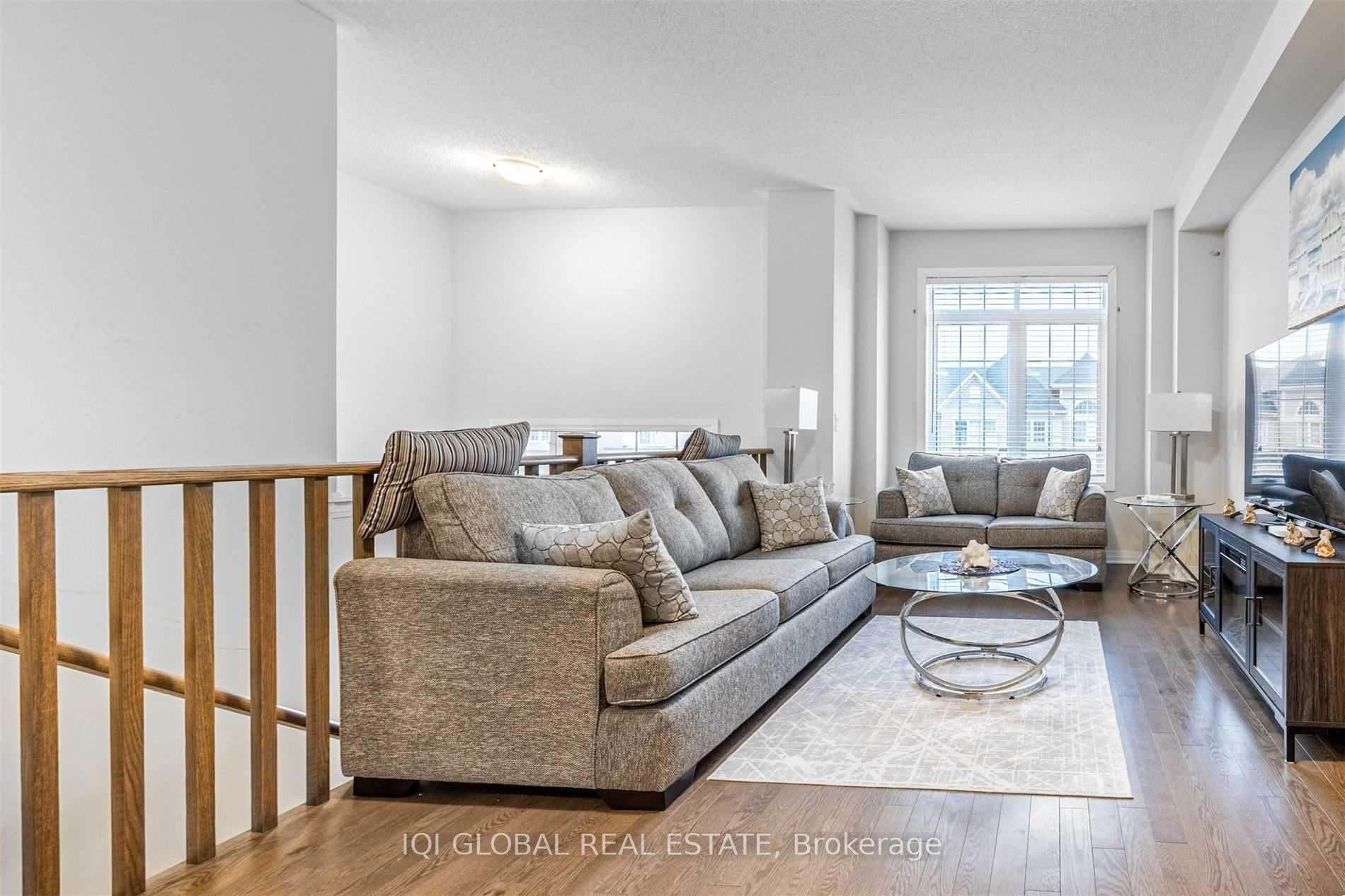 Photo 2 of 4084 Fracchioni Drive, Lincoln, Beamsville — HOMEH