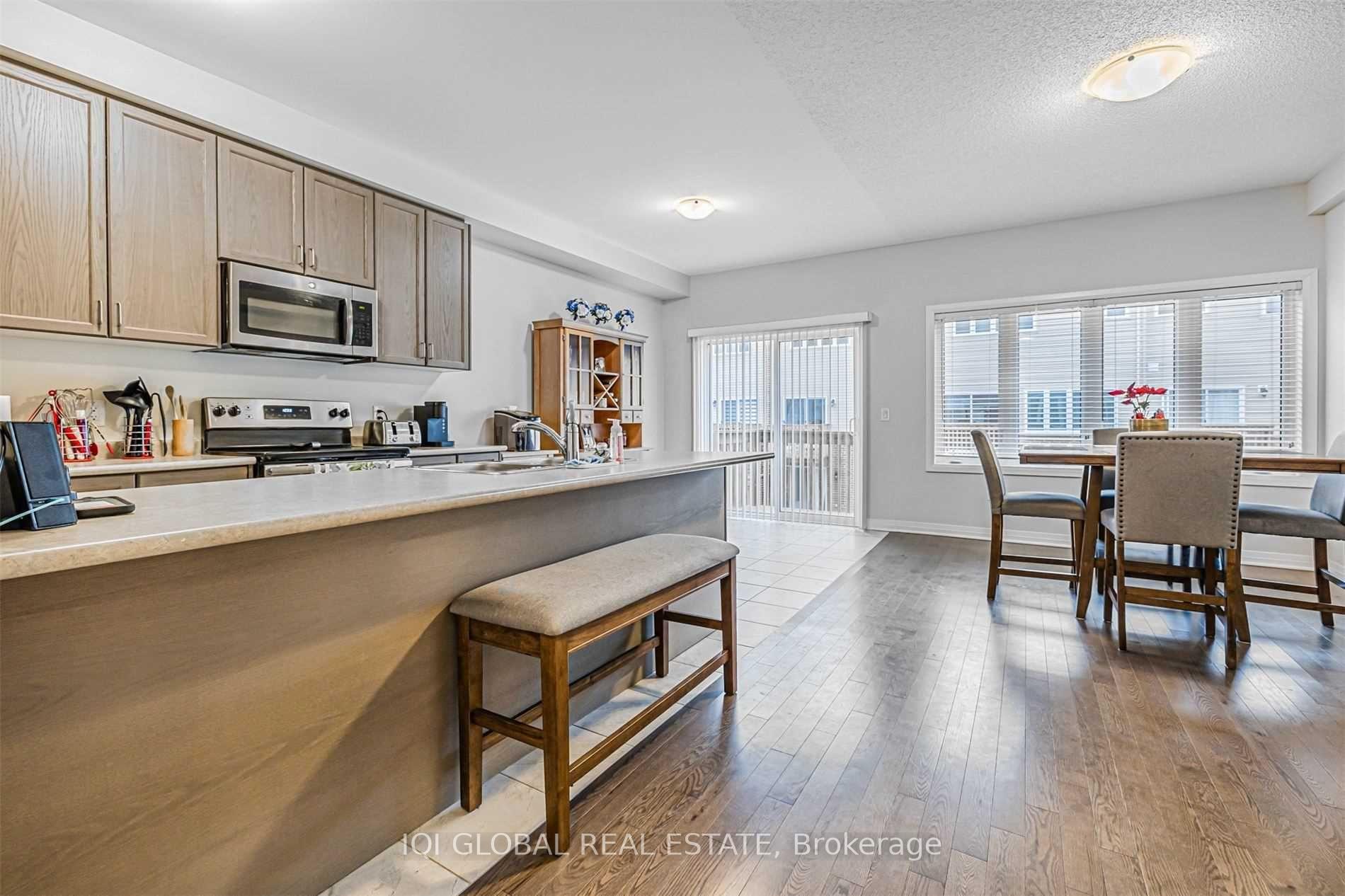 Photo 6 of 4084 Fracchioni Drive, Lincoln, Beamsville — HOMEH