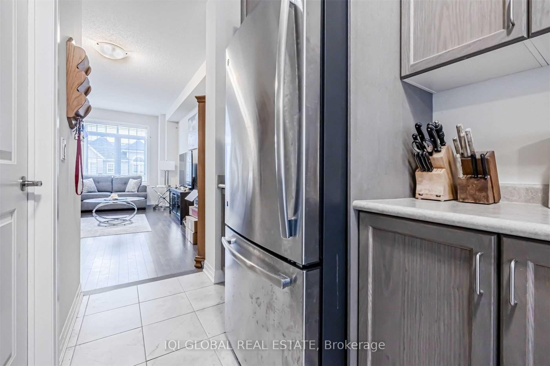 Photo 7 of 4084 Fracchioni Drive, Lincoln, Beamsville — HOMEH