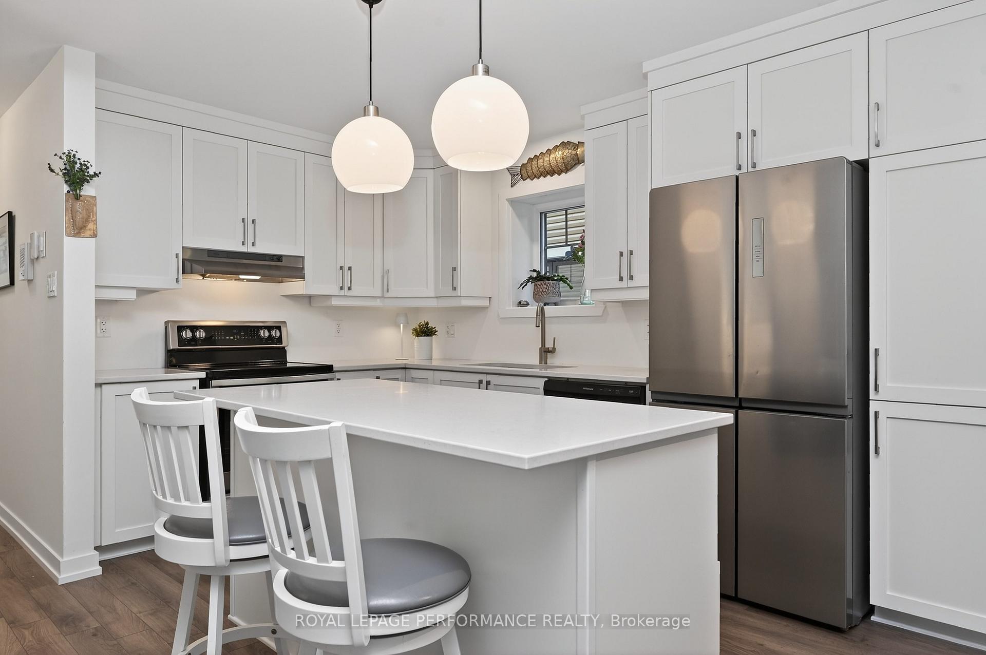 Photo 8 of Unit 202, 83 St Moritz Trail, Russell, Embrun — HOMEH