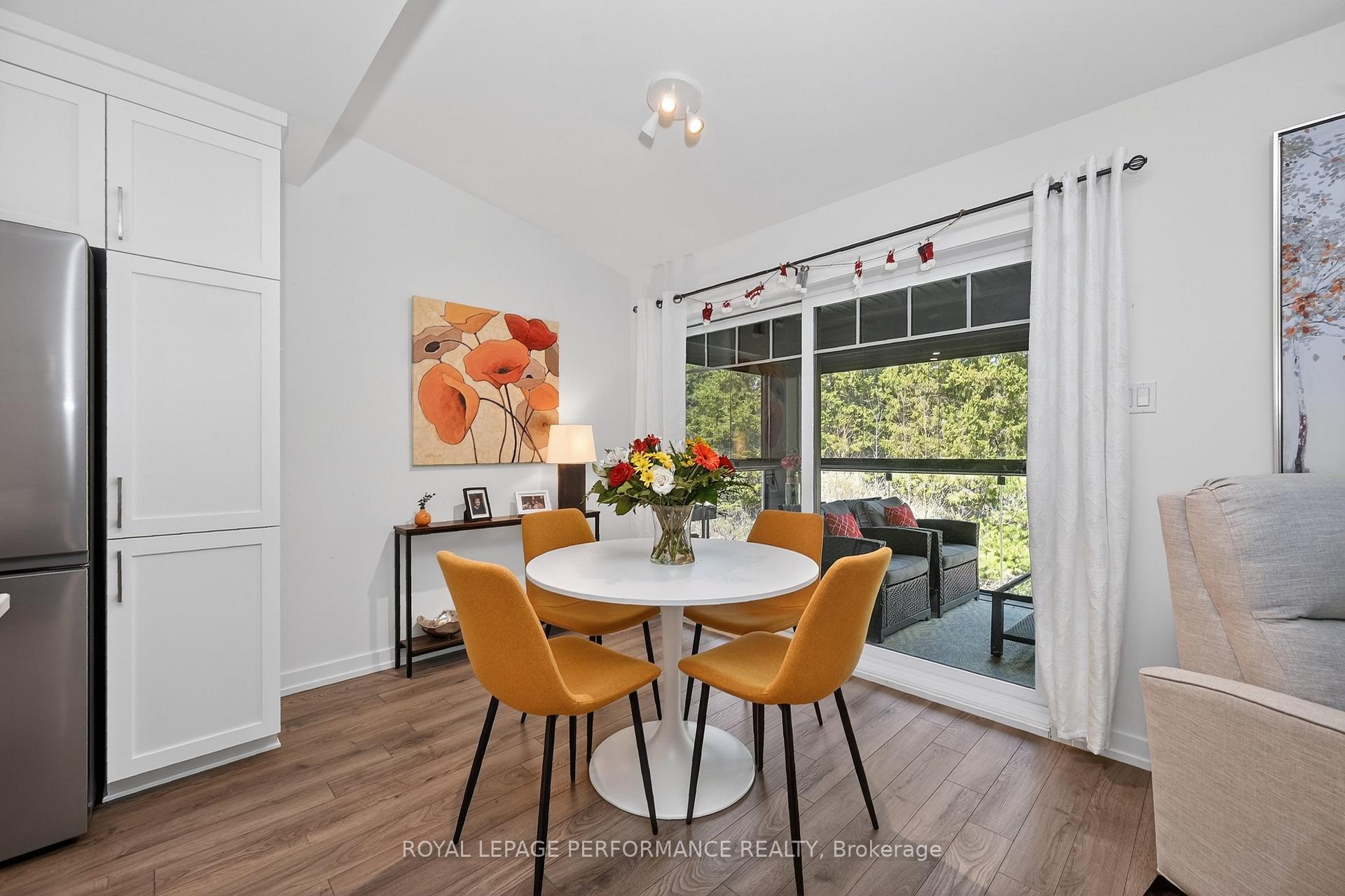 Photo 11 of Unit 202, 83 St Moritz Trail, Russell, Embrun — HOMEH