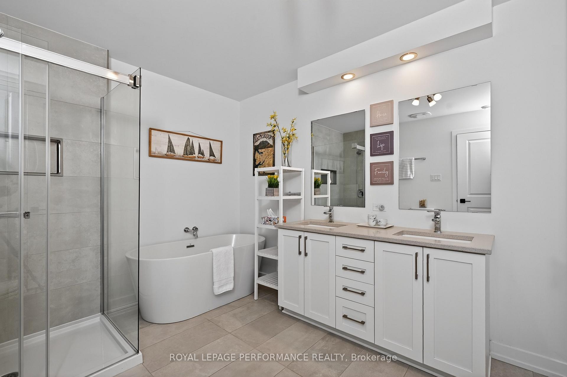 Photo 17 of Unit 202, 83 St Moritz Trail, Russell, Embrun — HOMEH