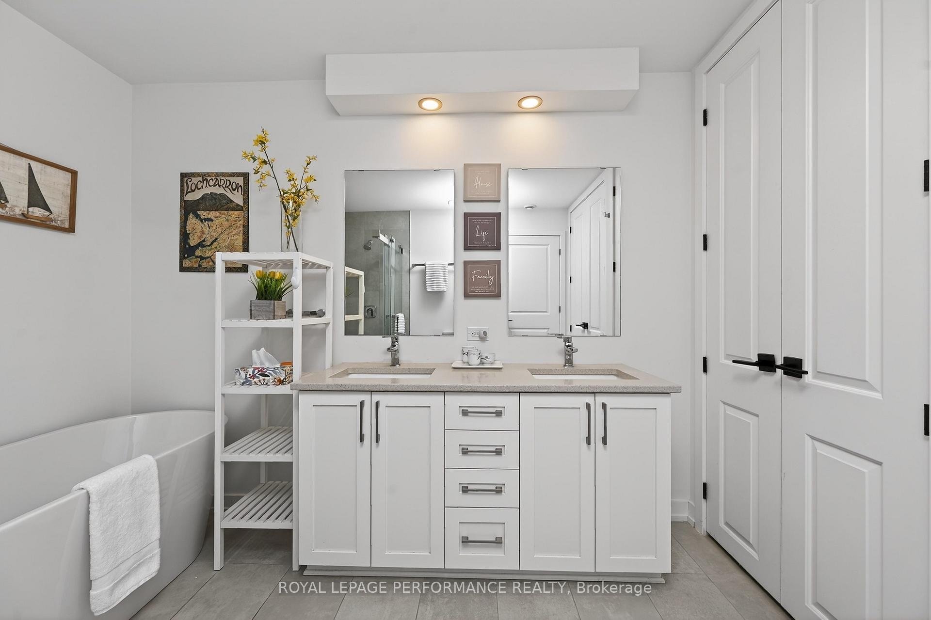 Photo 18 of Unit 202, 83 St Moritz Trail, Russell, Embrun — HOMEH