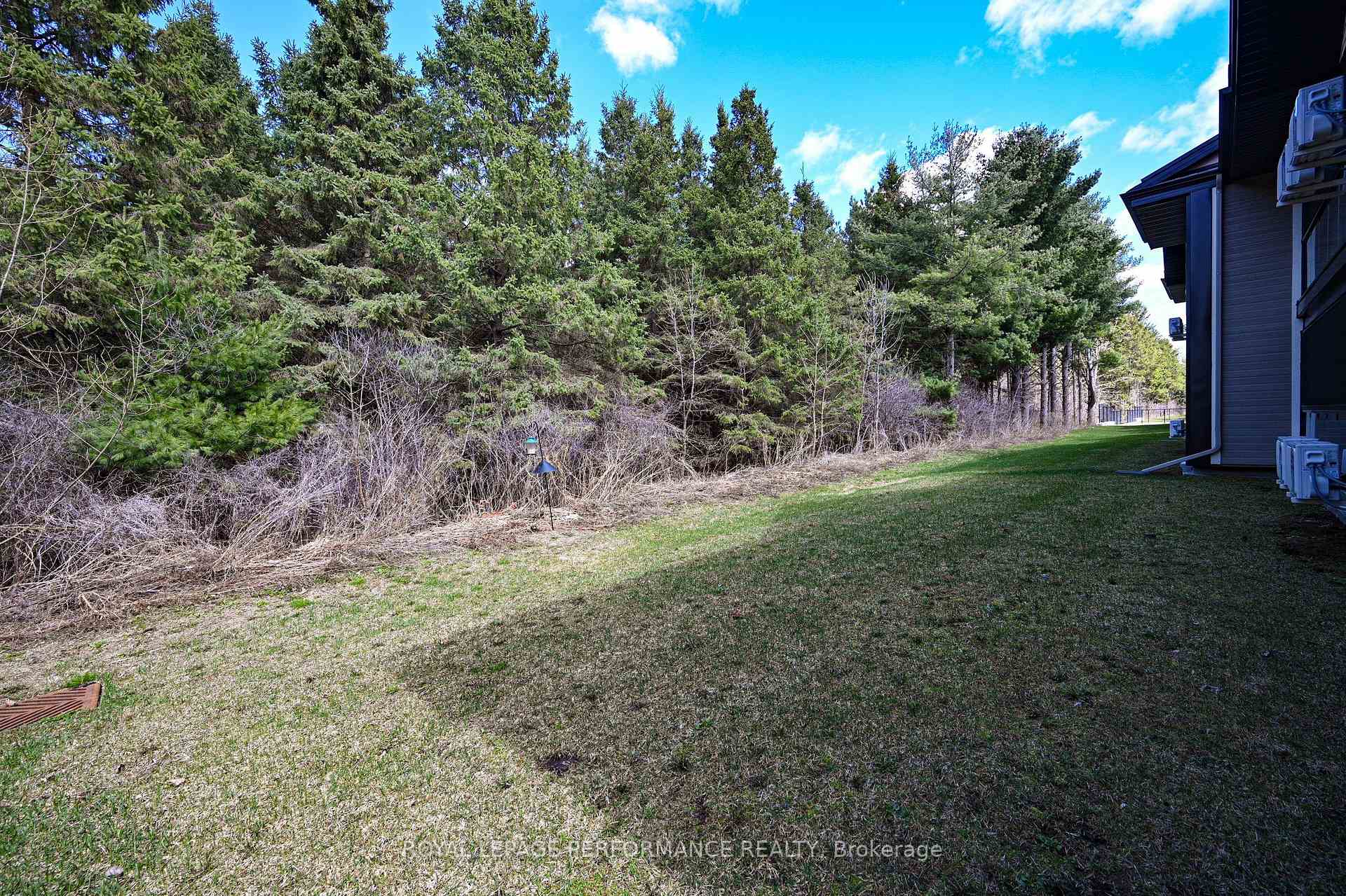 Photo 25 of Unit 202, 83 St Moritz Trail, Russell, Embrun — HOMEH