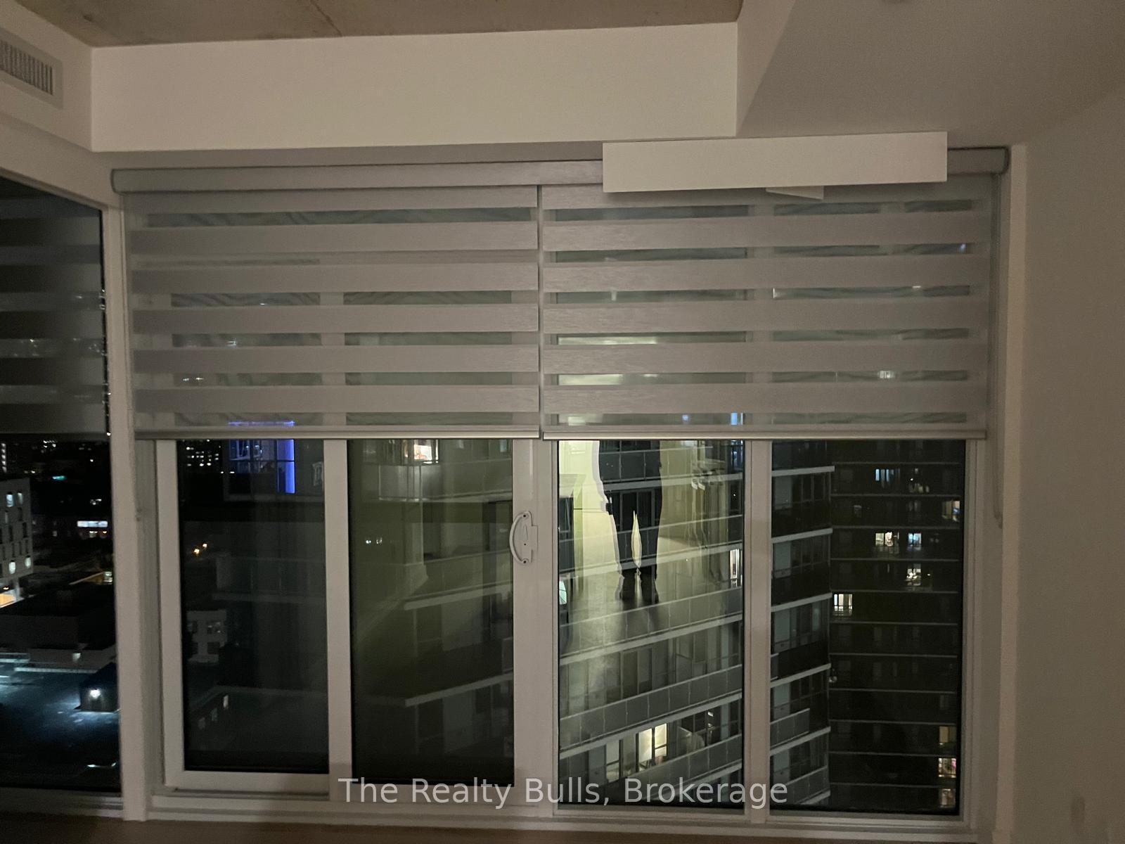 Photo 10 of Unit 2407, 65 Mutual Street, Toronto, Church-Yonge Corridor — HOMEH