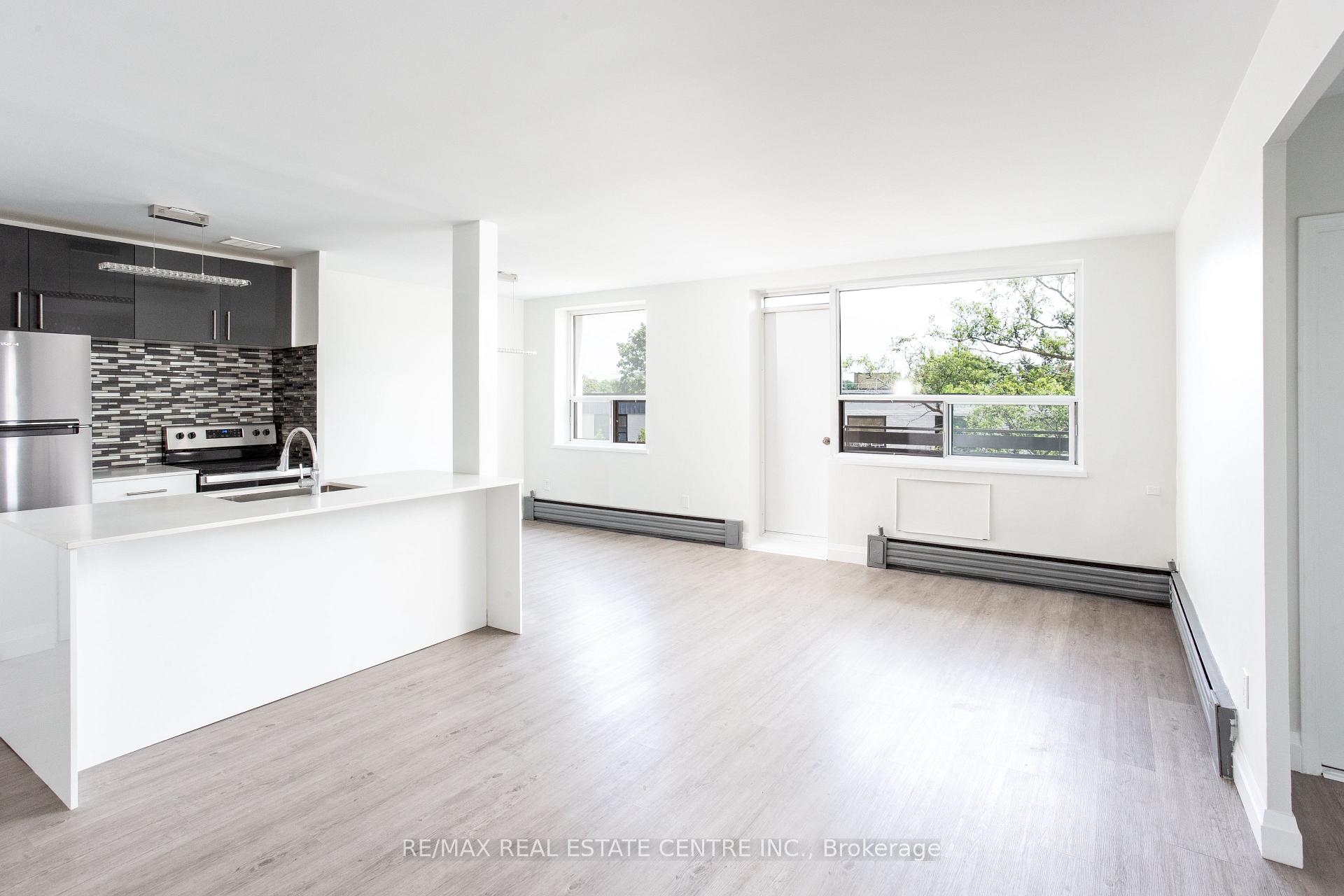 Photo 12 of Unit 507, 5 Hill Heights Road, Etobicoke, Stonegate-Queensway — HOMEH