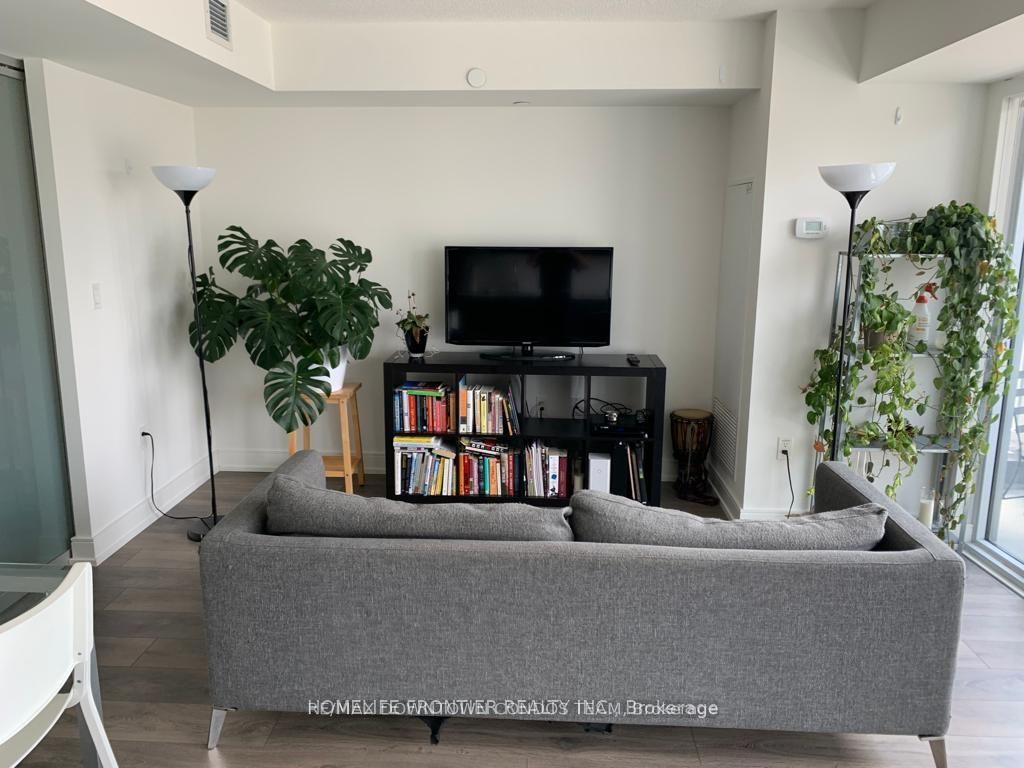 Photo 15 of Unit 2201, 89 Mcgill Street, Toronto, Church-Yonge Corridor — HOMEH