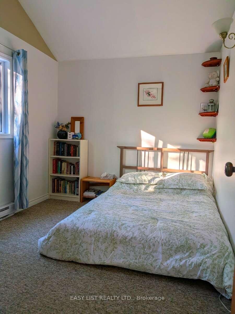 Photo 7 of 2135 Champlain Road, Tiny, Rural Tiny — HOMEH