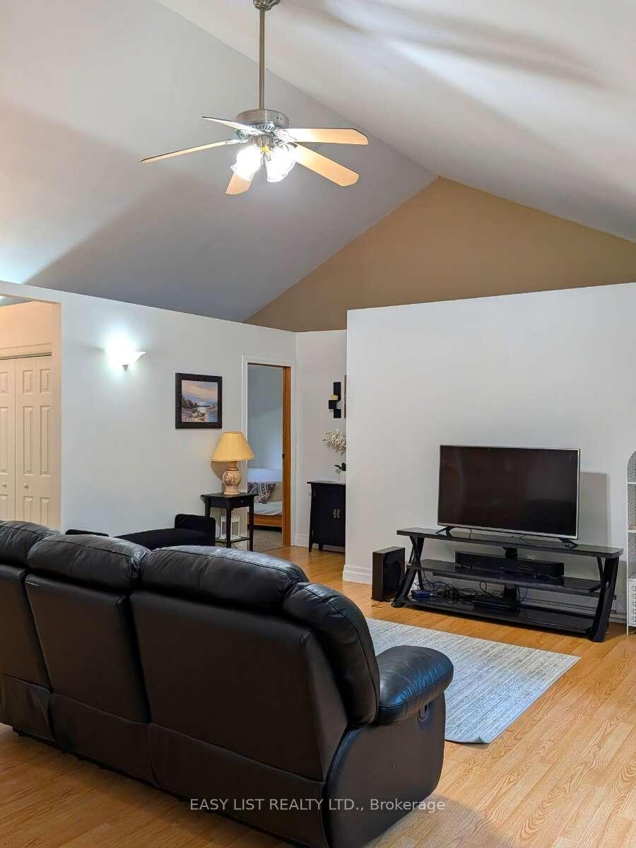 Photo 13 of 2135 Champlain Road, Tiny, Rural Tiny — HOMEH