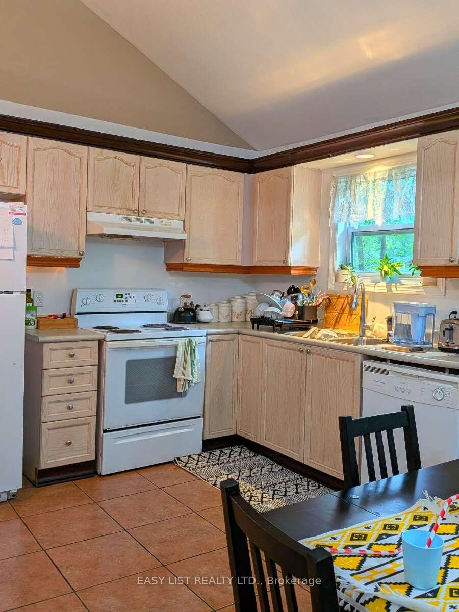 Photo 16 of 2135 Champlain Road, Tiny, Rural Tiny — HOMEH