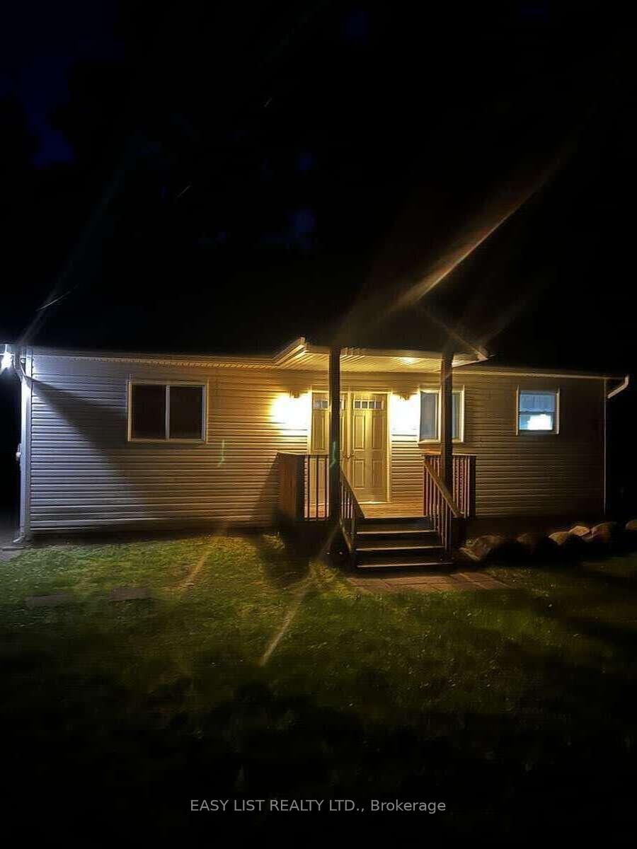 Photo 29 of 2135 Champlain Road, Tiny, Rural Tiny — HOMEH